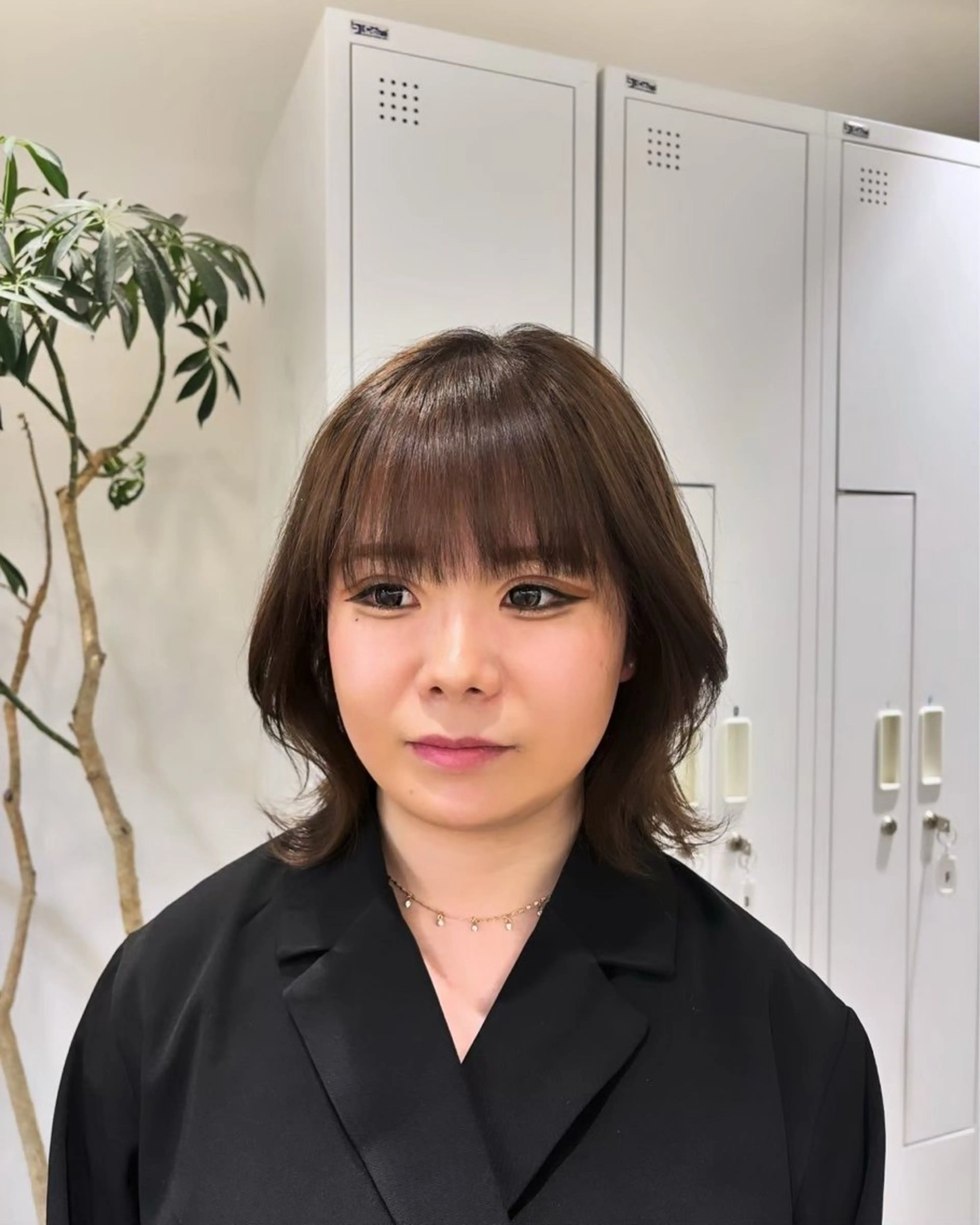 【癖によるうねりが気になる方に☆】前髪カット＋前髪縮毛矯正の写真