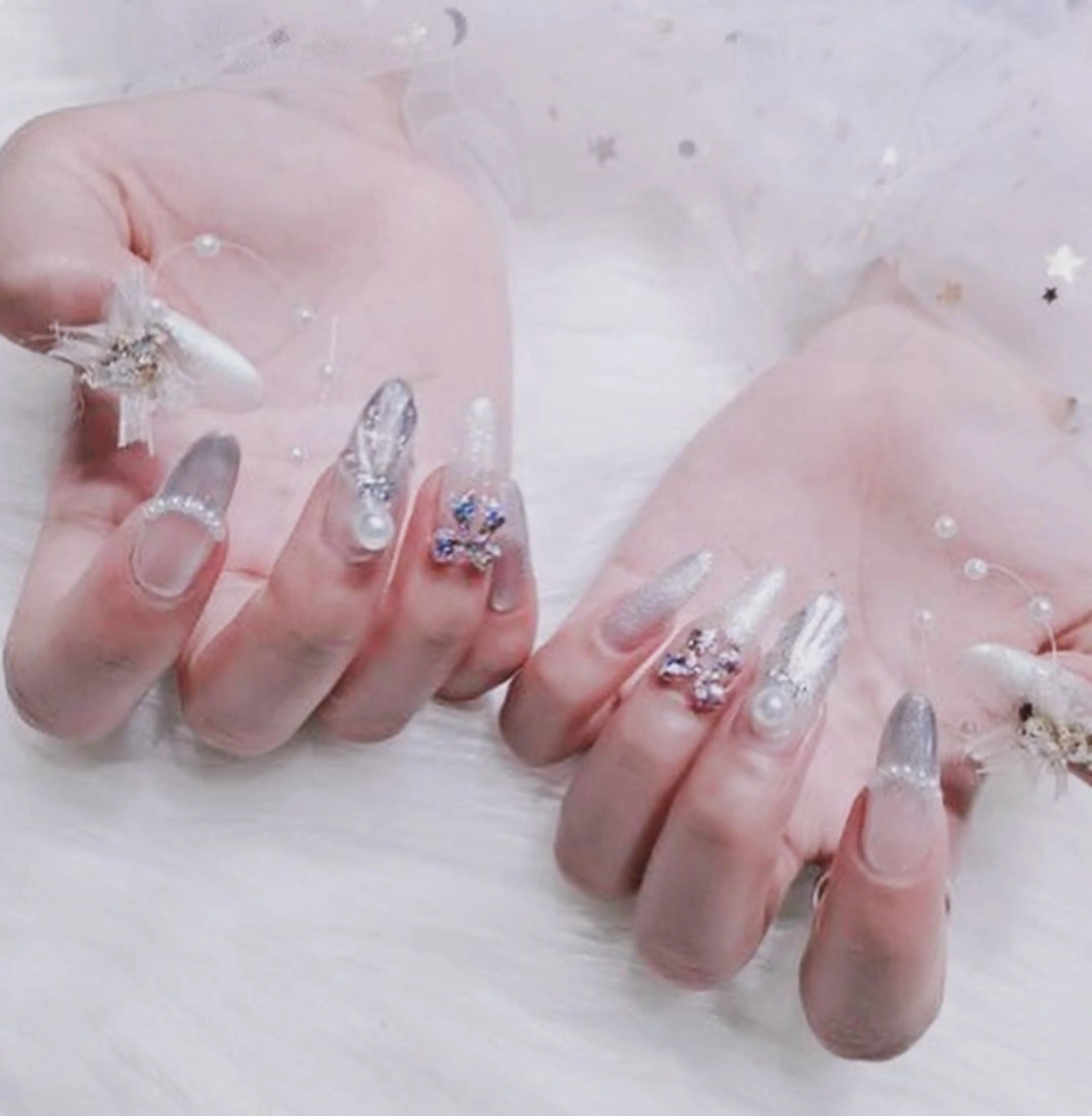 ネイル ハンドネイル 小方 サトミのネイルデザイン