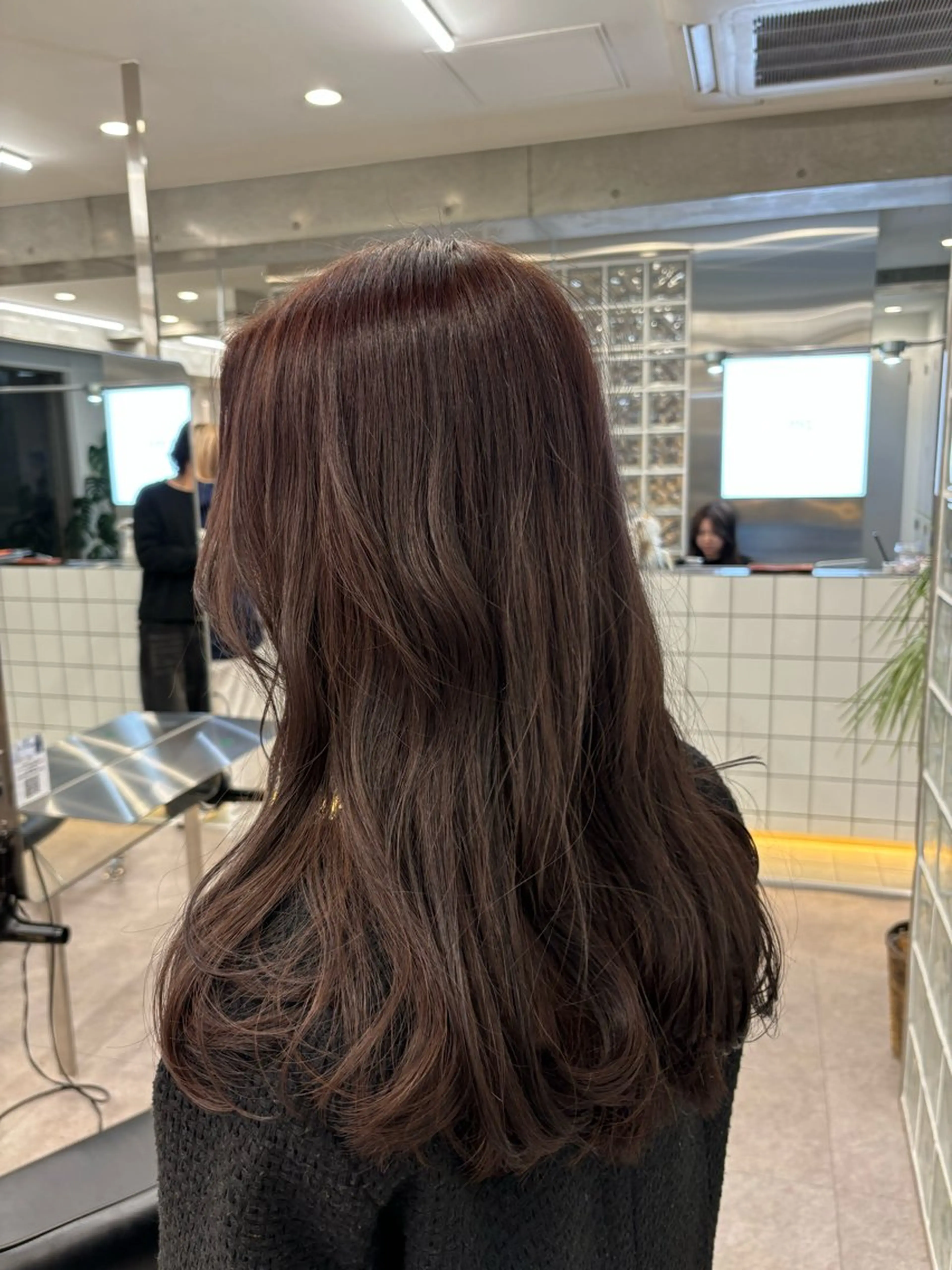 セミロング ヘアカラー 酒井 竜也のヘアスタイル