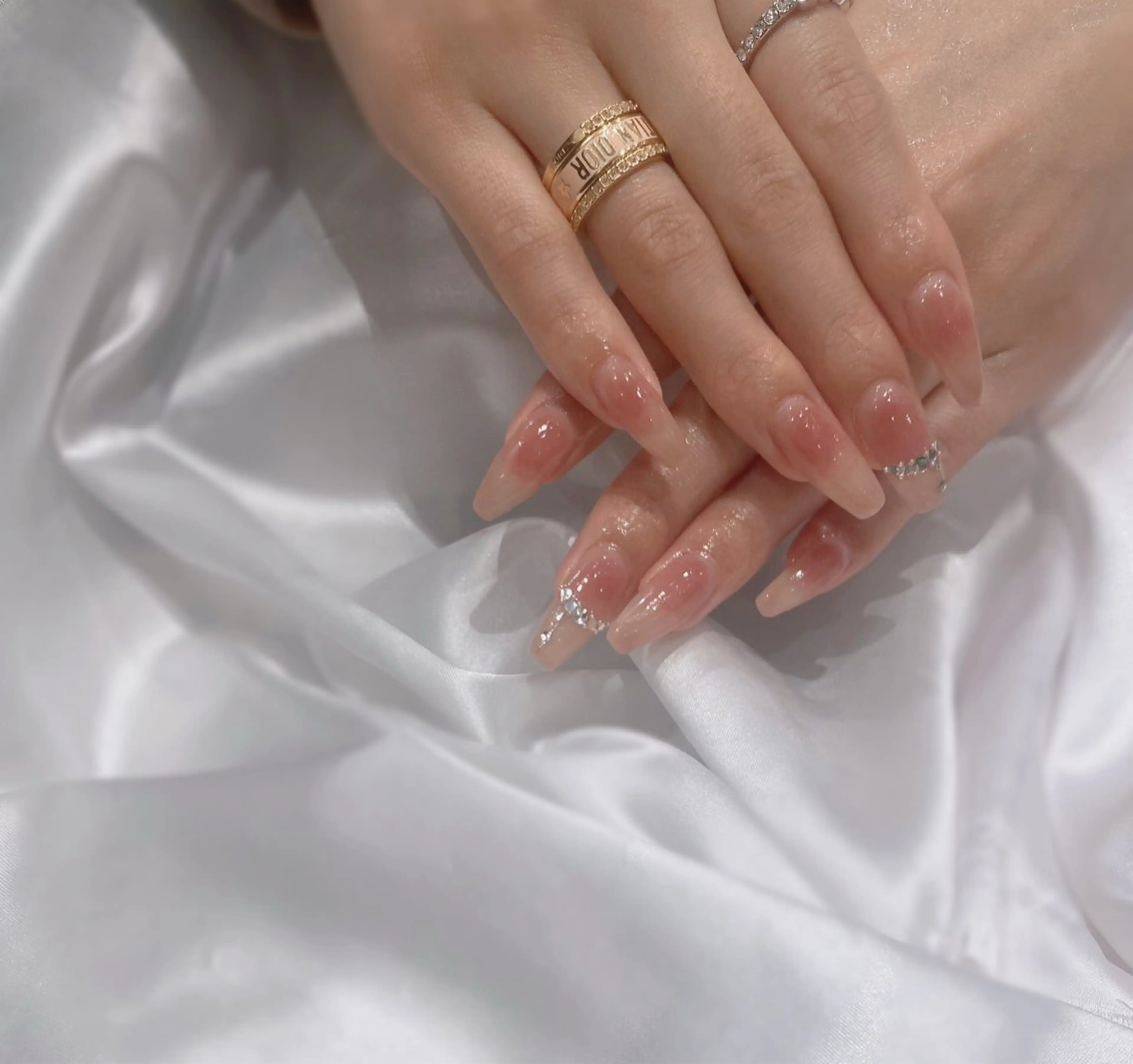 ネイル ハンドネイル ESPOIR Ｎのネイルデザイン