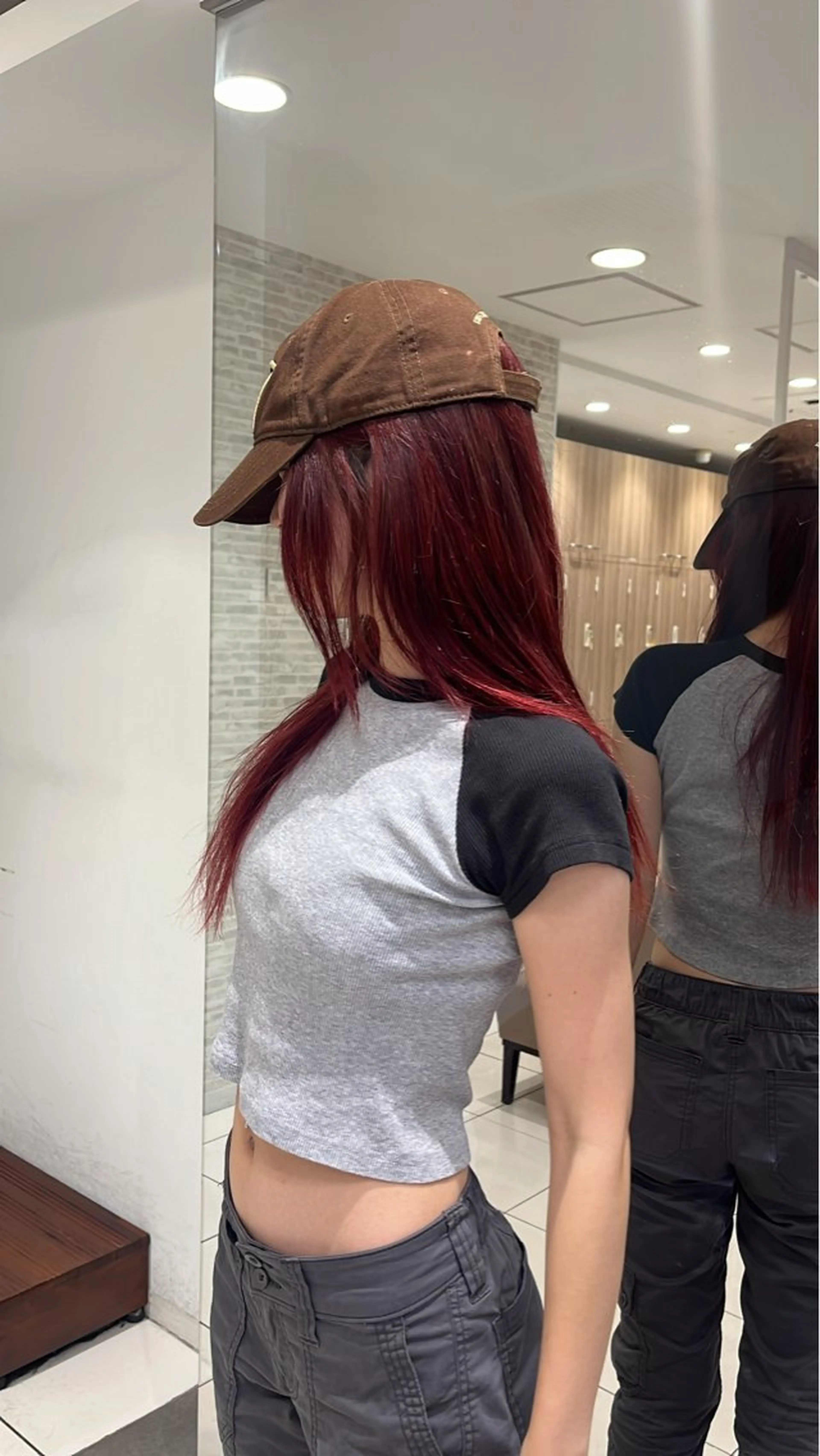 【日中⭕️】【NOブリーチダブルカラー✨】高発色・透明感イメチェンダブルカラー✨💫➕艶々トリートメント✨🪐の写真