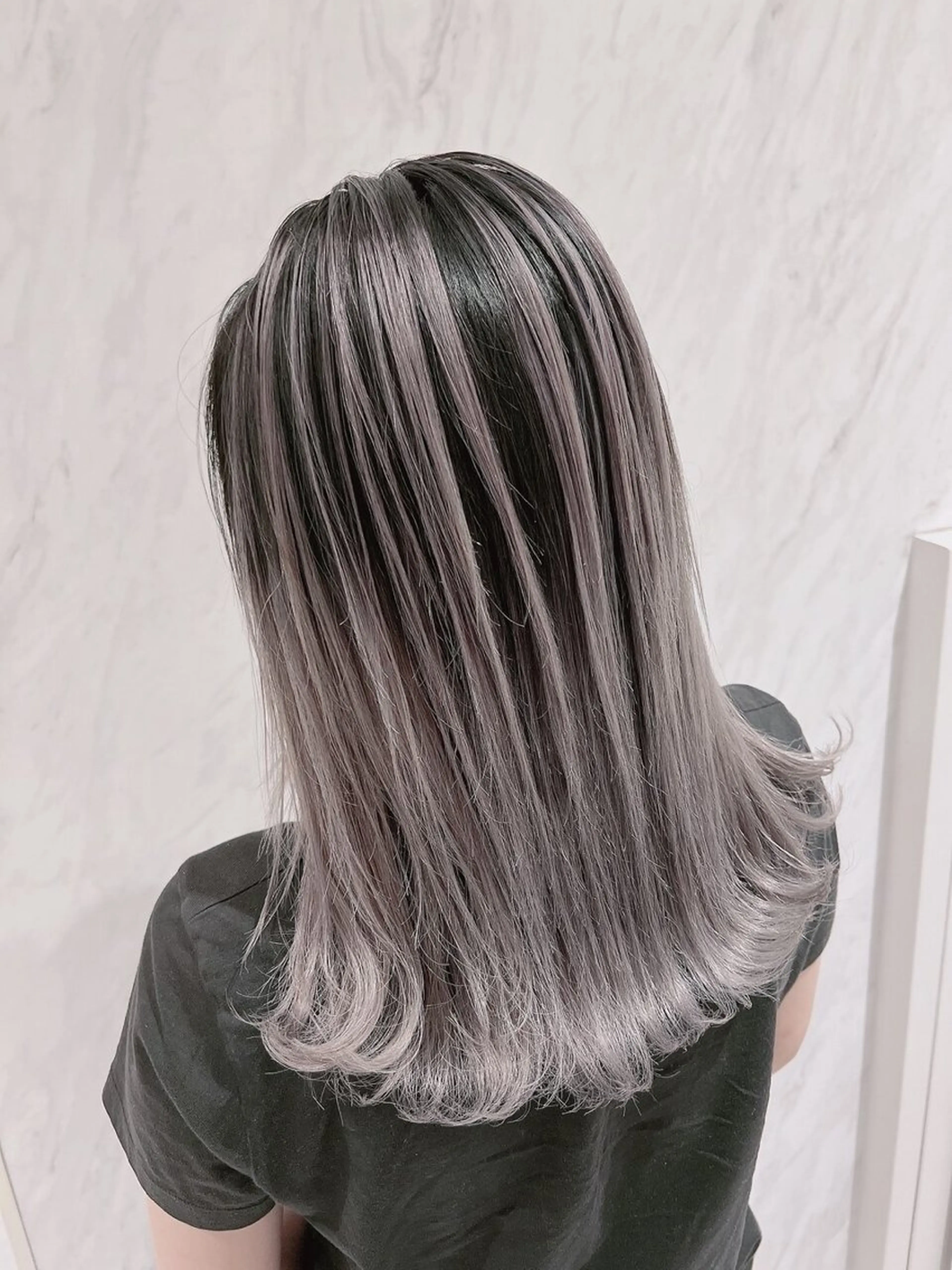 ミディアム 堀井 凌平のヘアスタイル