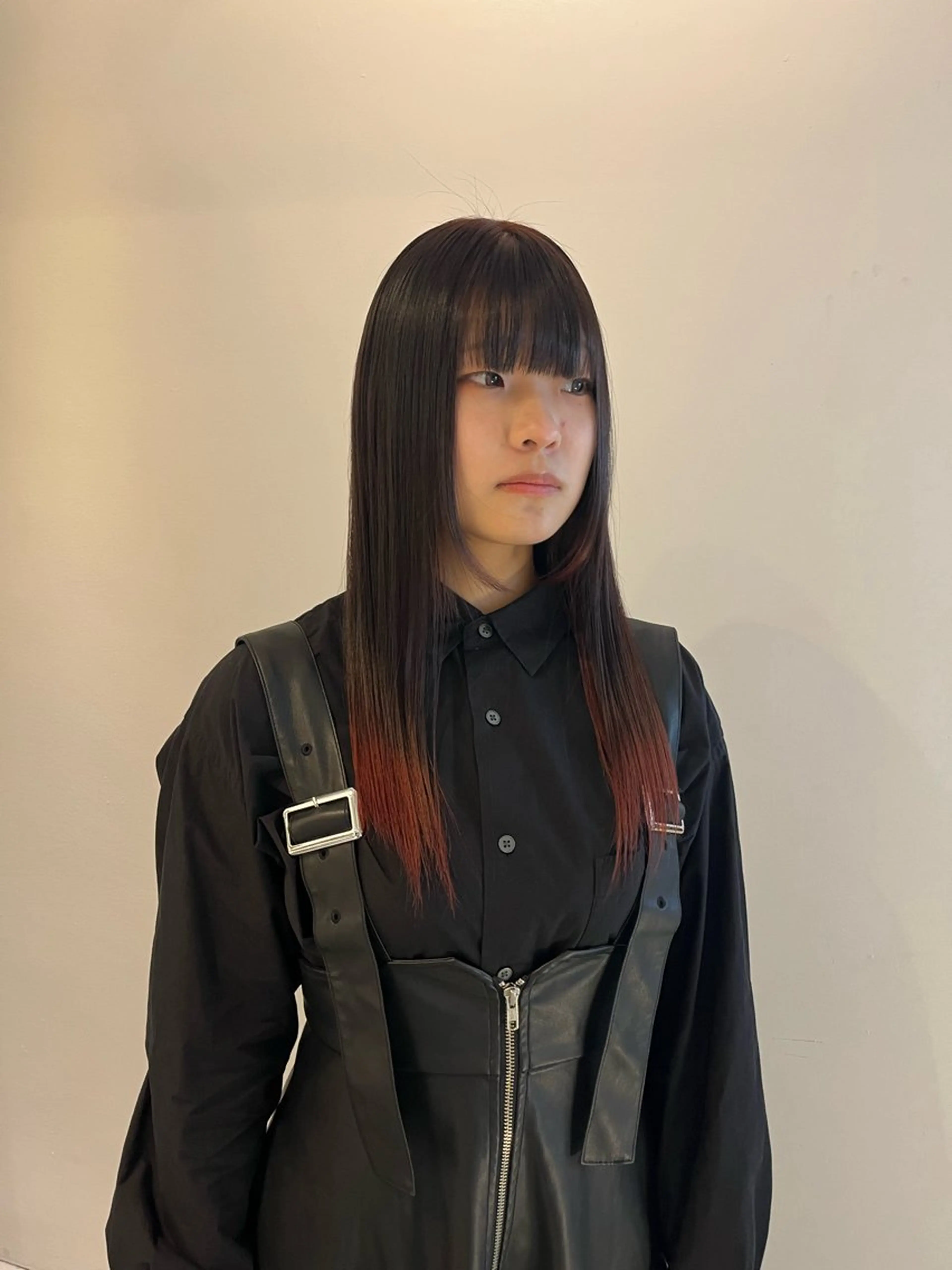 セミロング ALLYS 渋谷店所属・最高級の艶のある カラーmei🎨のヘアスタイル