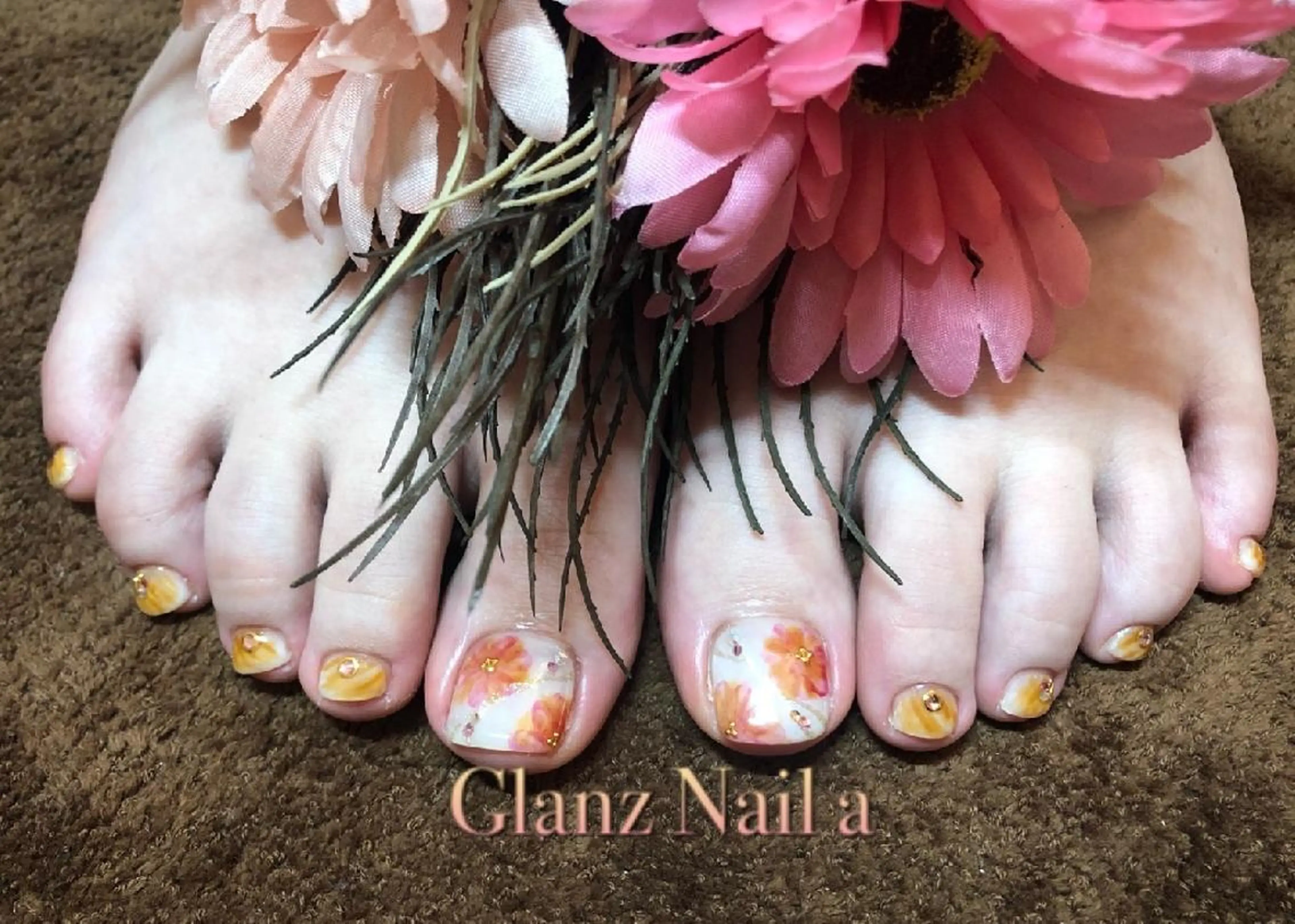 ネイル フラワーネイル Glanz  Nail aのネイルデザイン