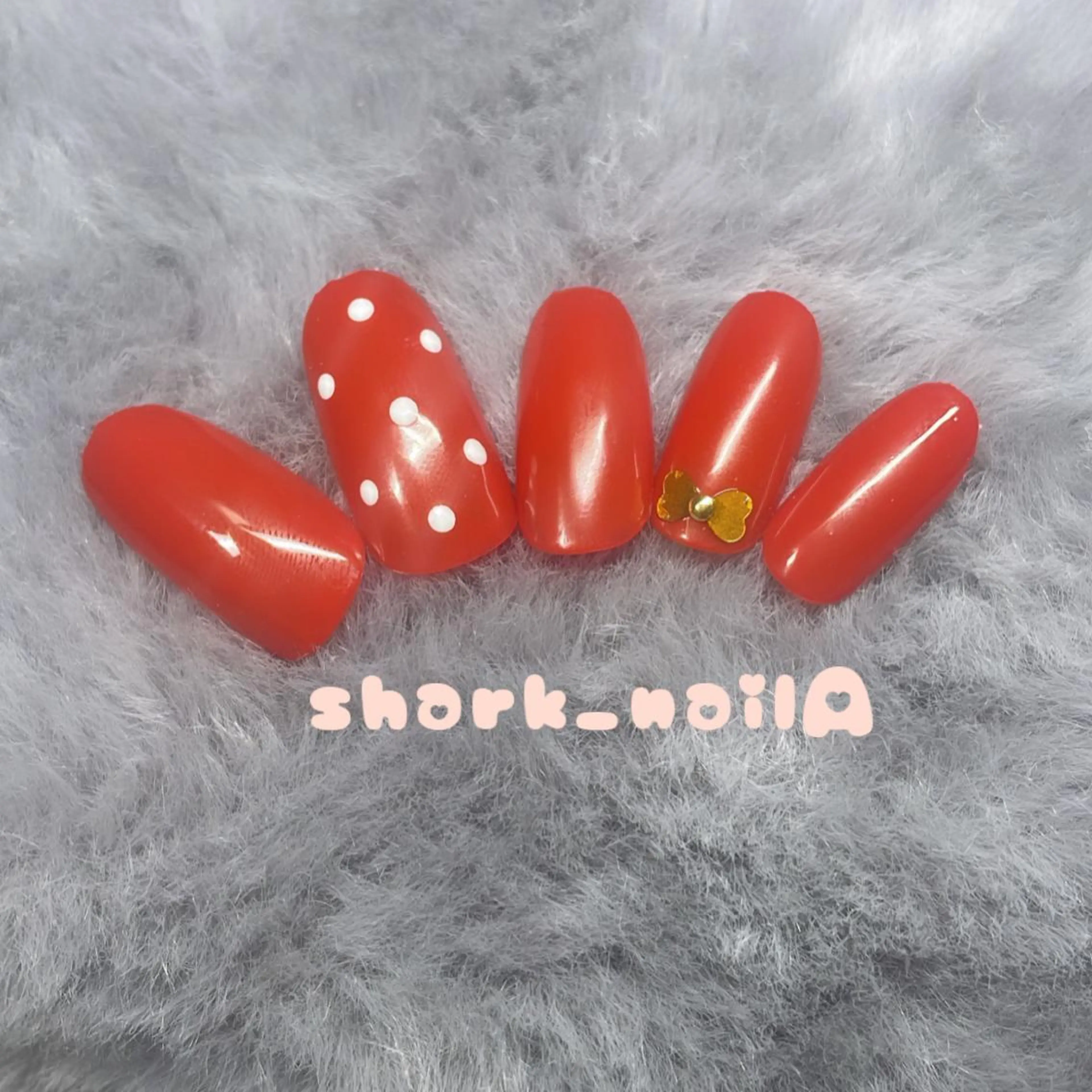 ネイル ドット shark_nail Aのネイルデザイン
