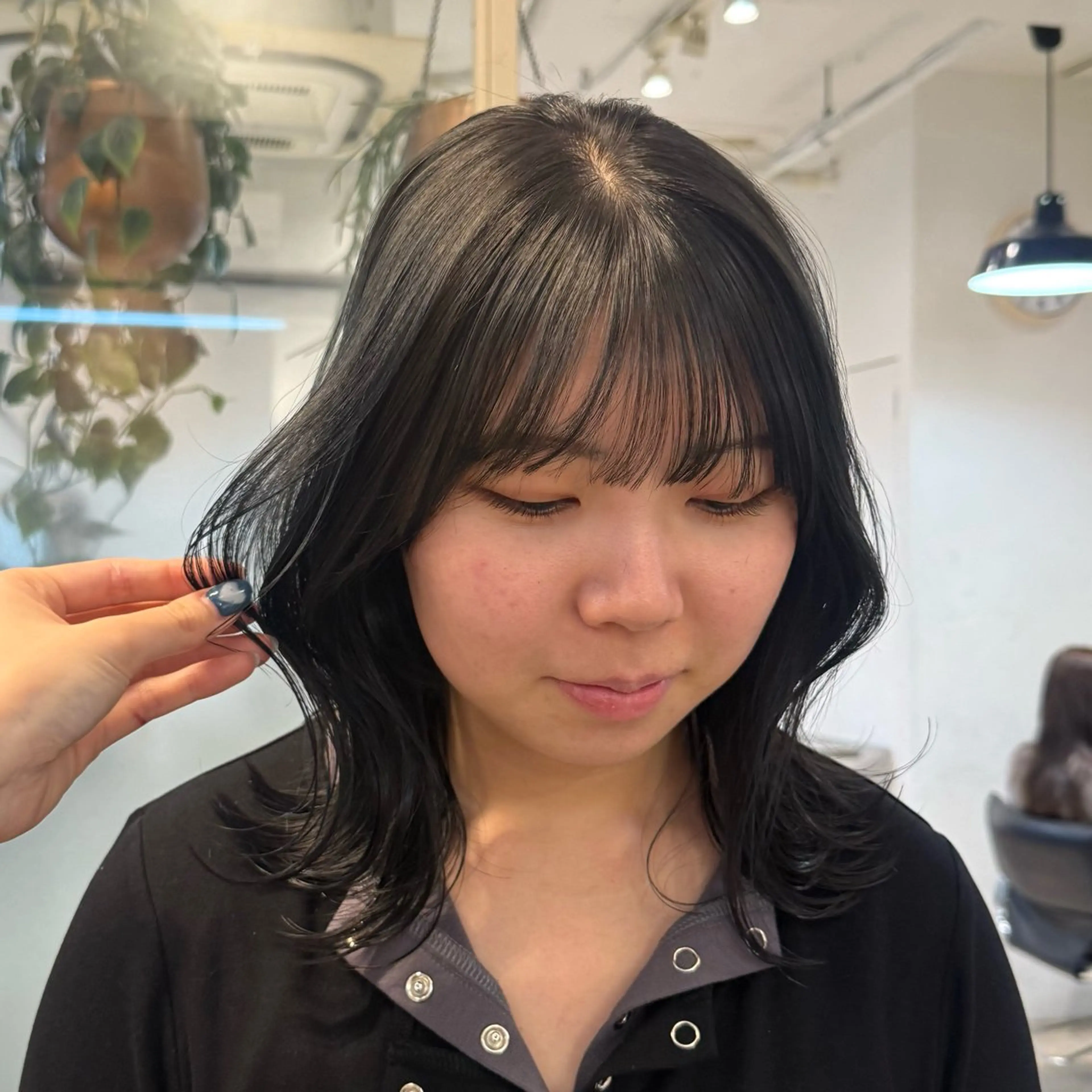 ミディアム カラー カット ヘアカラー トリートメント Lomalia もえかのヘアスタイル