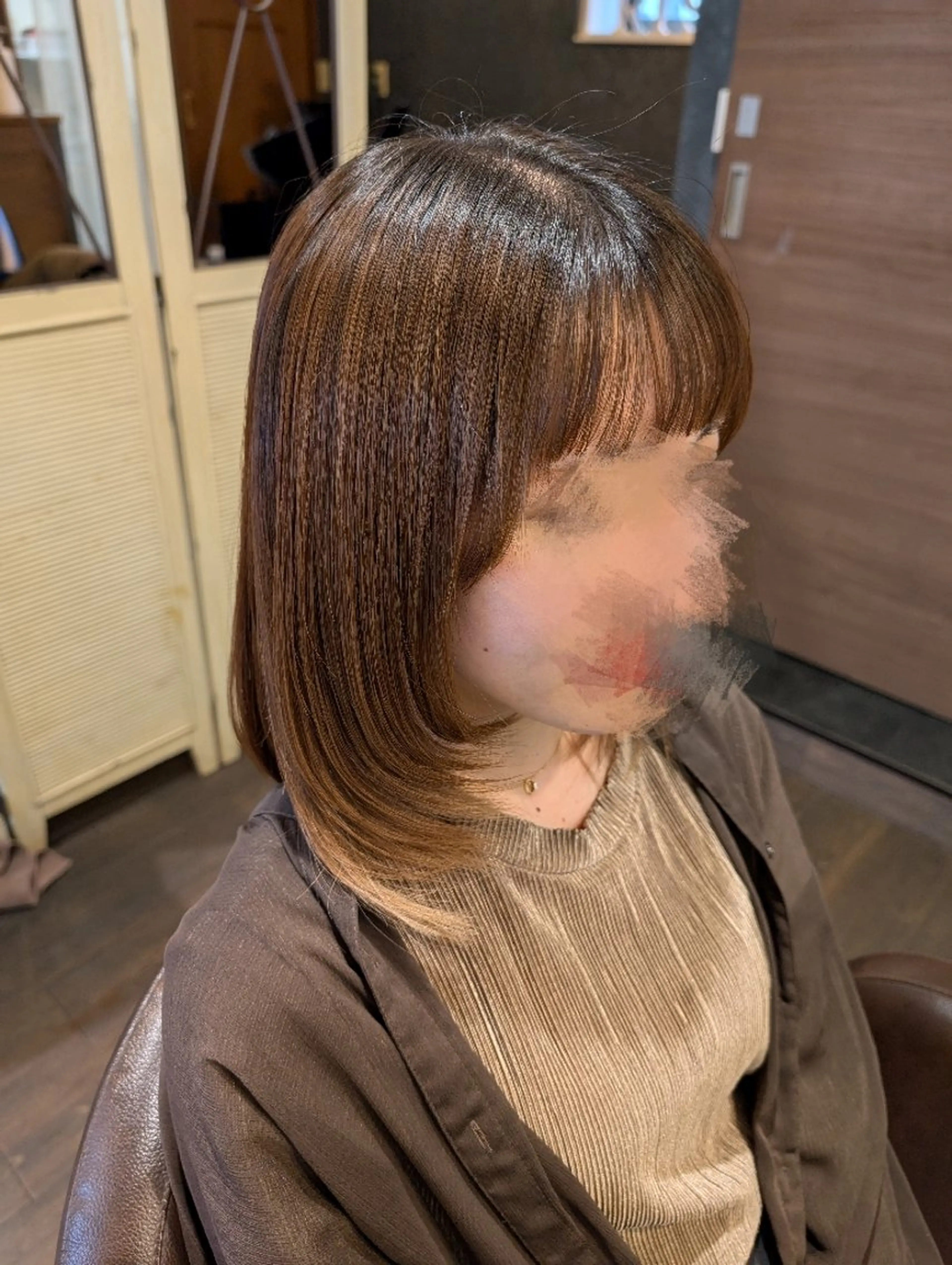 カット(レイヤー)+カラーの写真