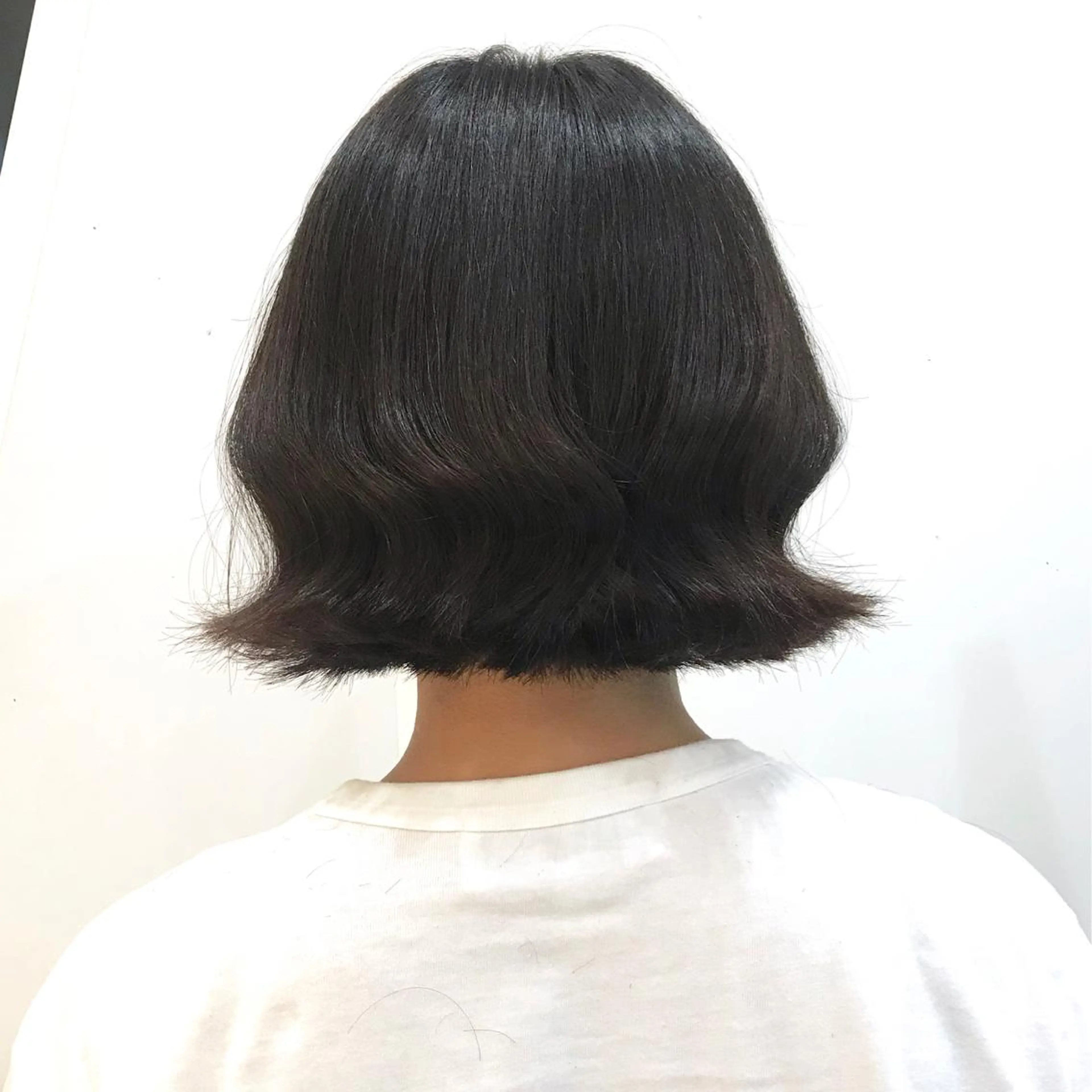 ショート ハッシュカット タンバルモリ ムルギョル巻き 韓国風ヘア シースルーバング サロウィン所属・K-POP好き美容師 🇰🇷Kai.Yのヘアスタイル