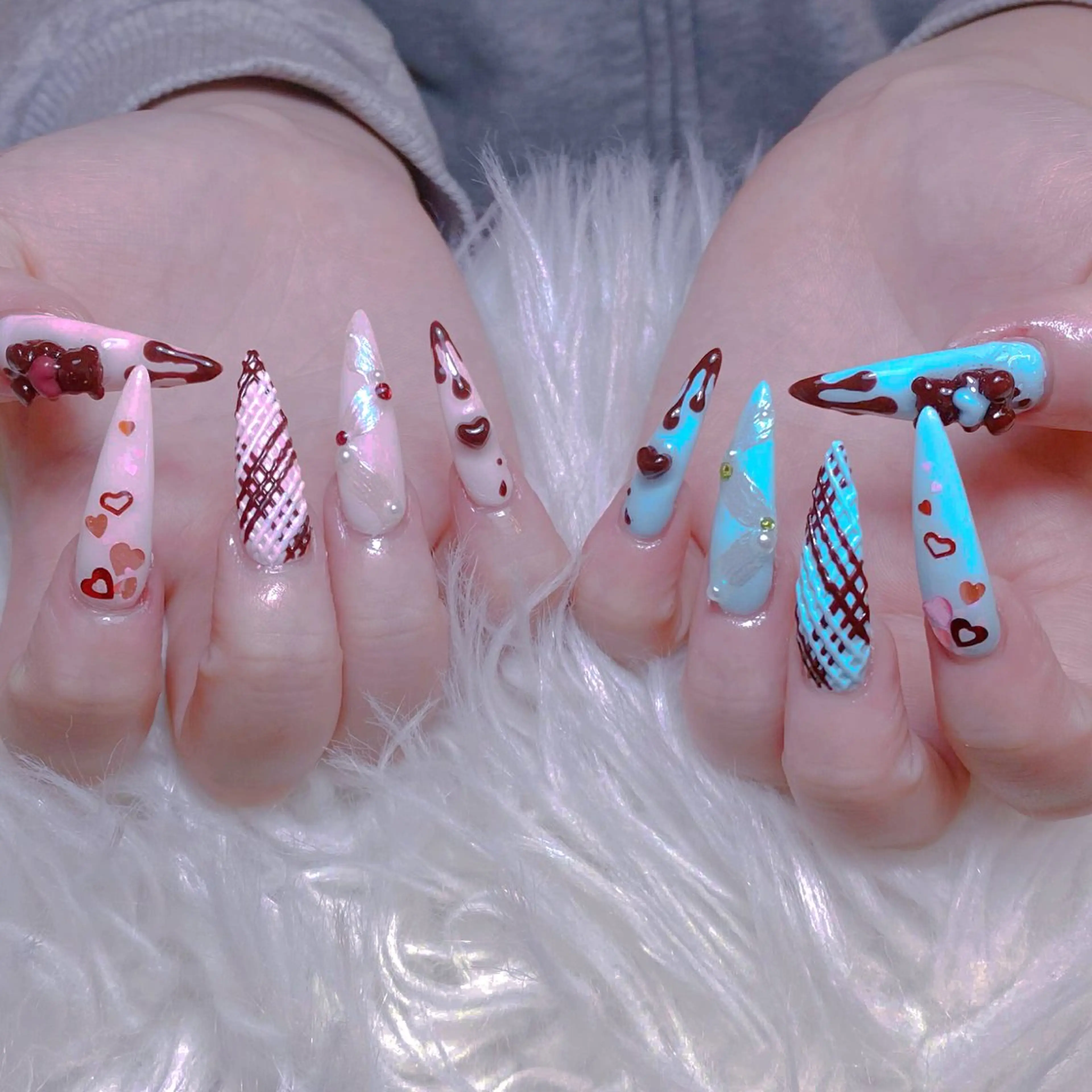 ネイル ハンドネイル ミン ゴテゴテネイルのネイルデザイン