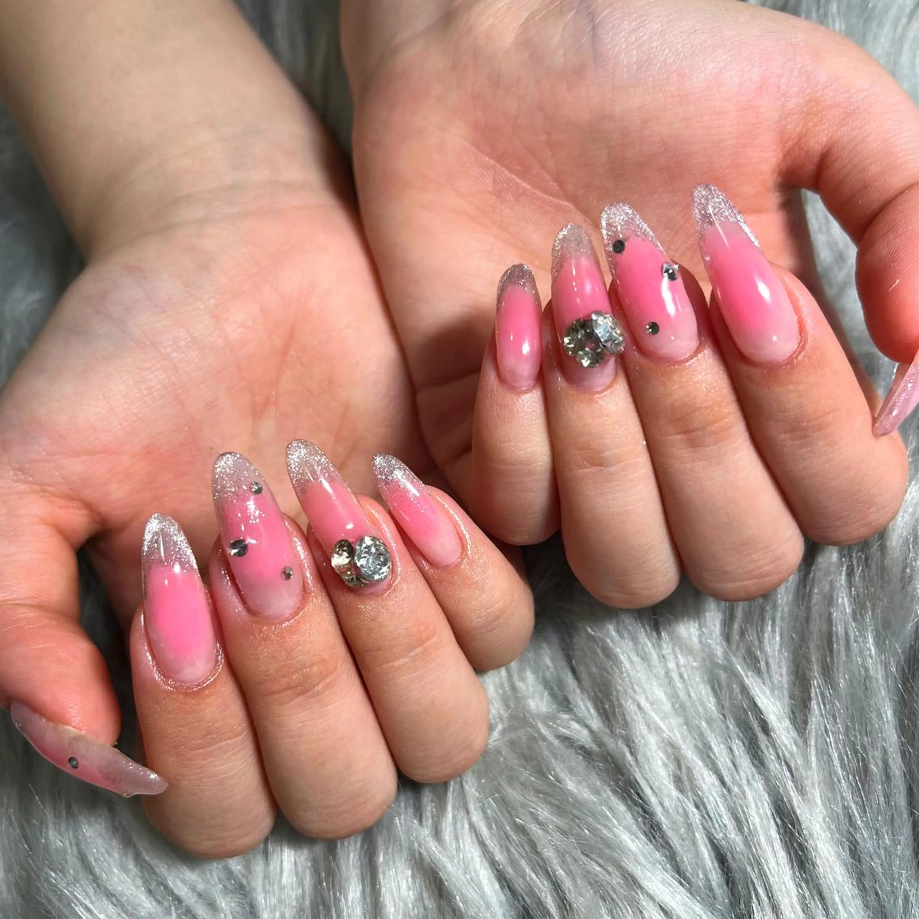 ネイル マツエク・マツパ ハンドネイル Betty ✶のマツエク・マツパデザイン