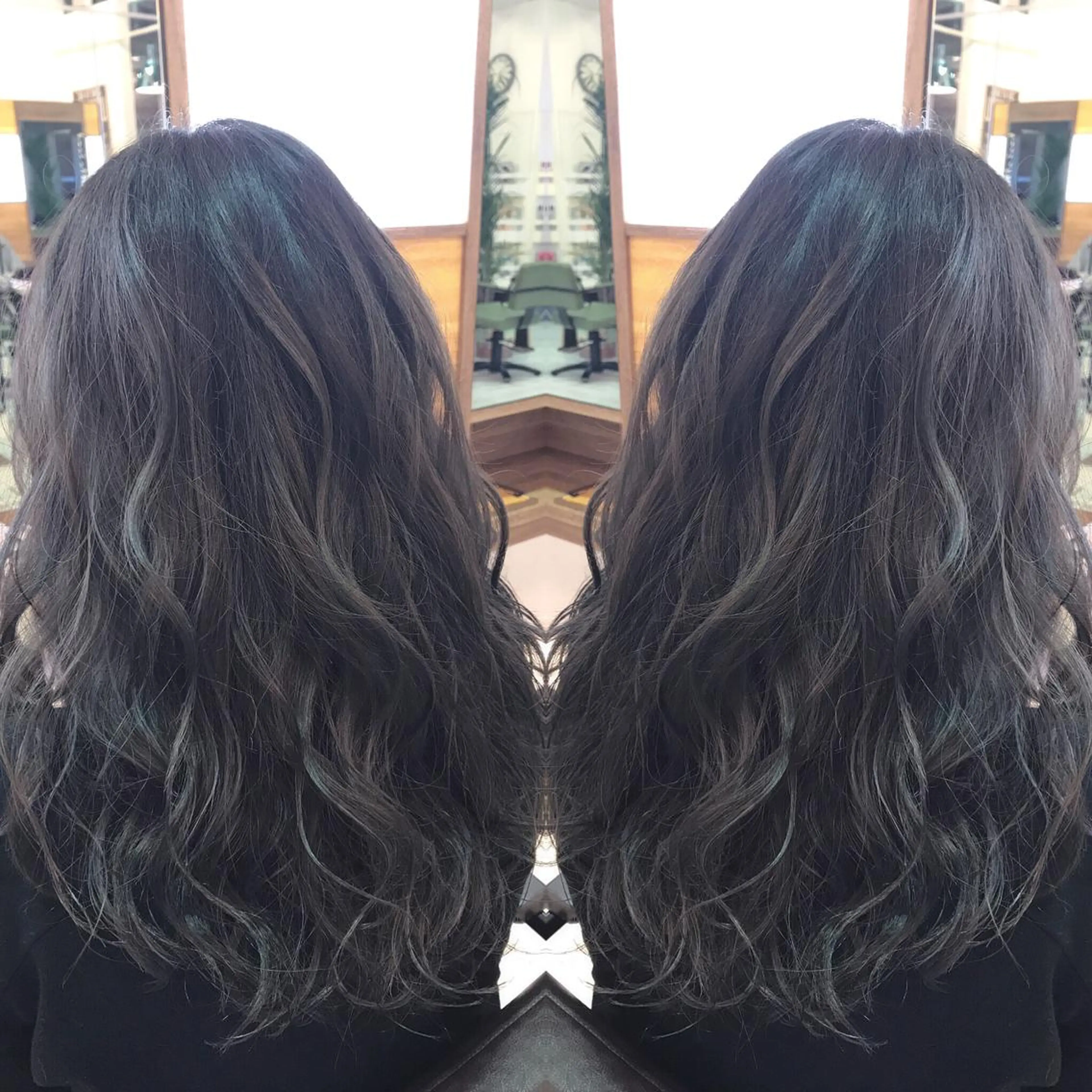 ロング カラー ハイライトカラー イルミナカラー ハイライト 青木 茂樹⭐️ 透明感カラーのヘアスタイル