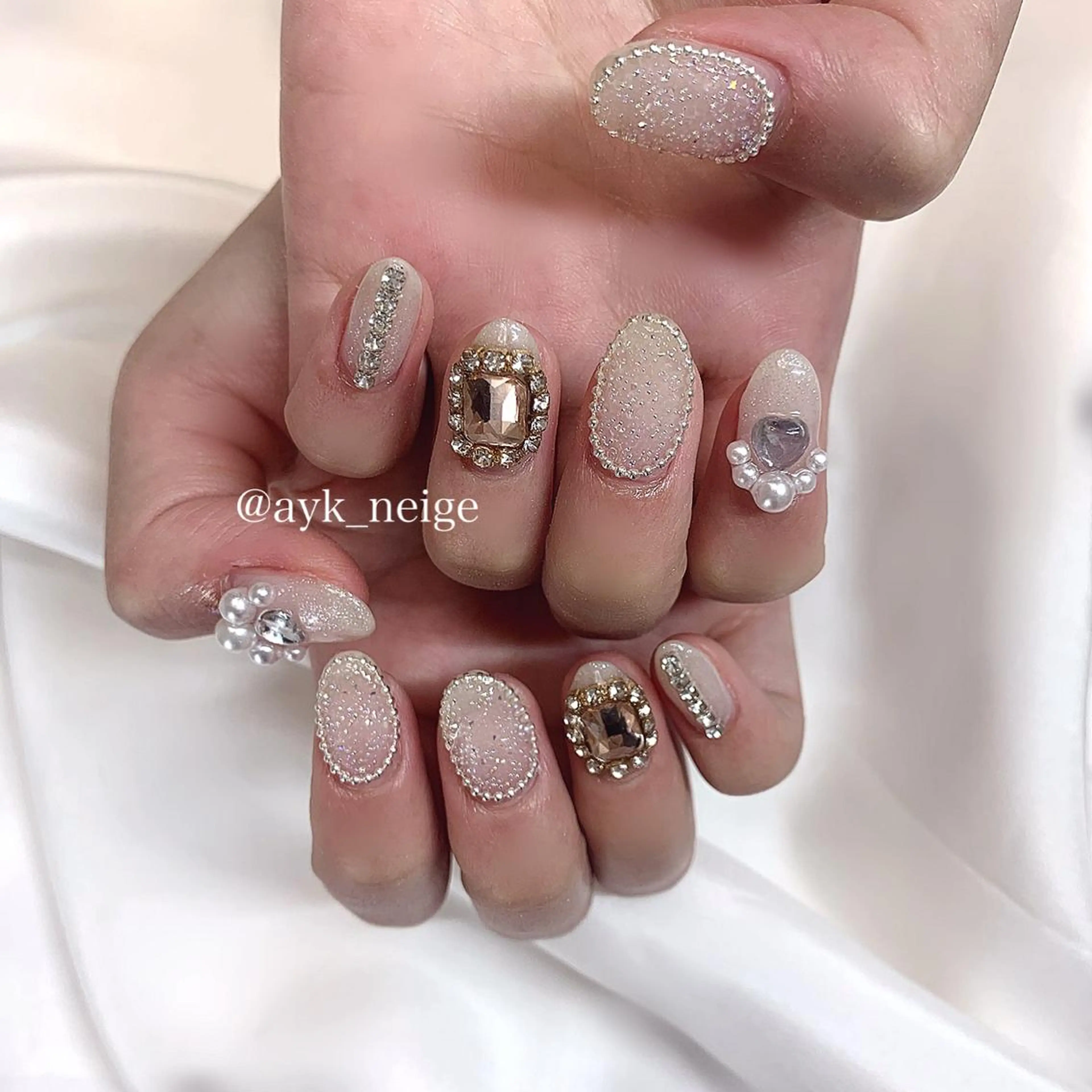 ネイル フレンチネイル ハート 韓国ネイル 春ネイル 冬ネイル n'eige nail所属・大谷 綾香のネイルデザイン