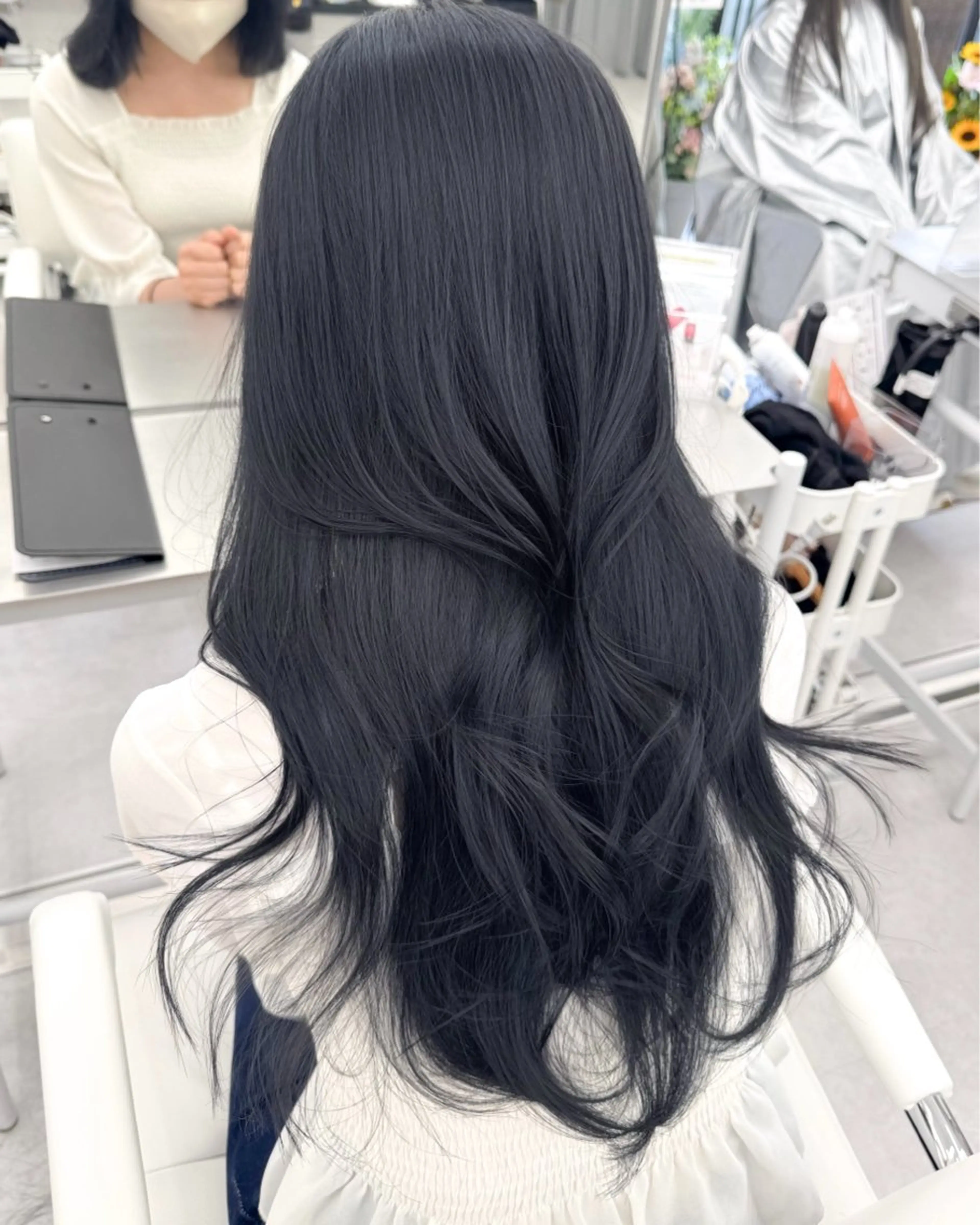 ロング カラー カット ヘアカラー トリートメント 韓国ヘア　紗希 🦋のヘアスタイル