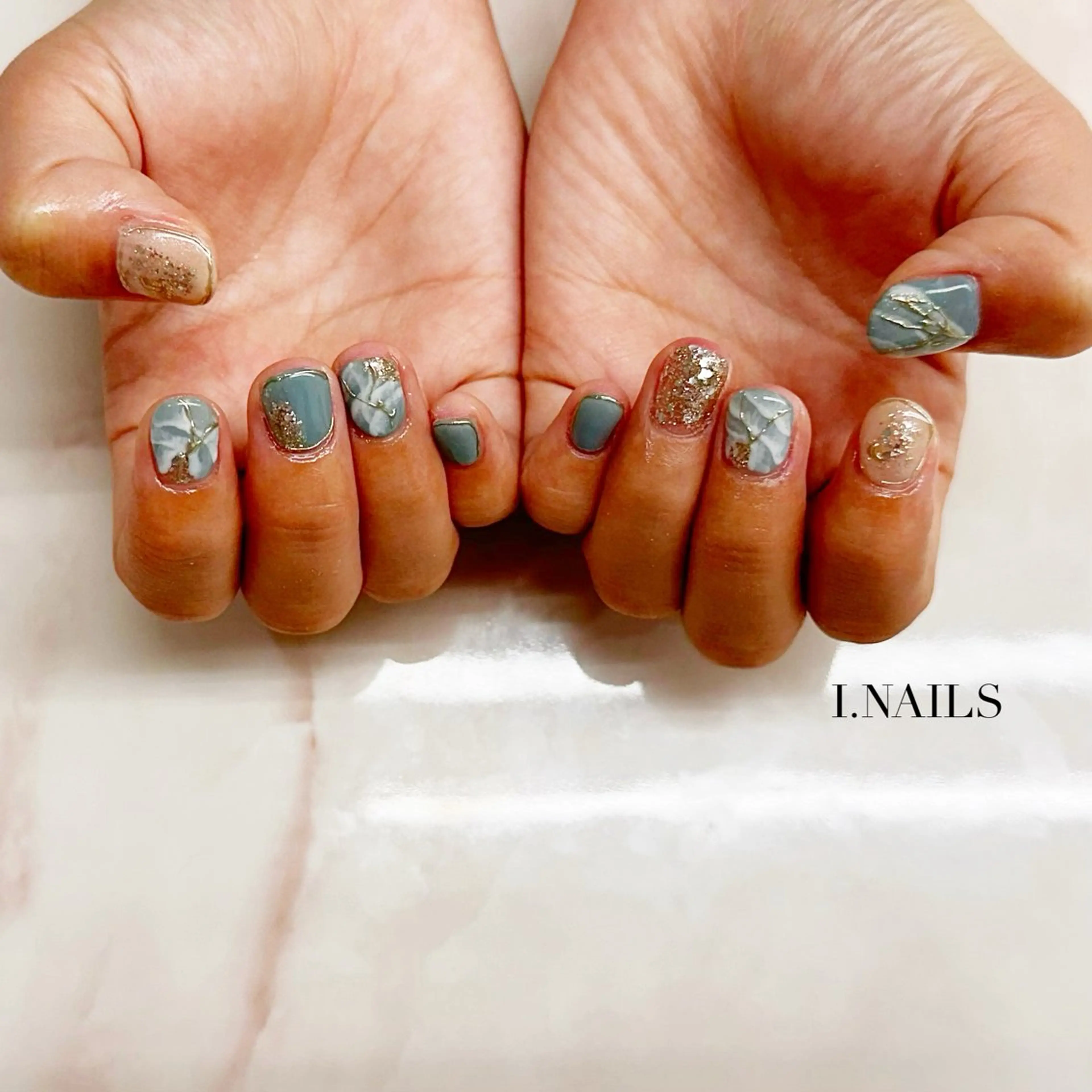 ネイル アイネイルズ所属・早川 梓のネイルデザイン