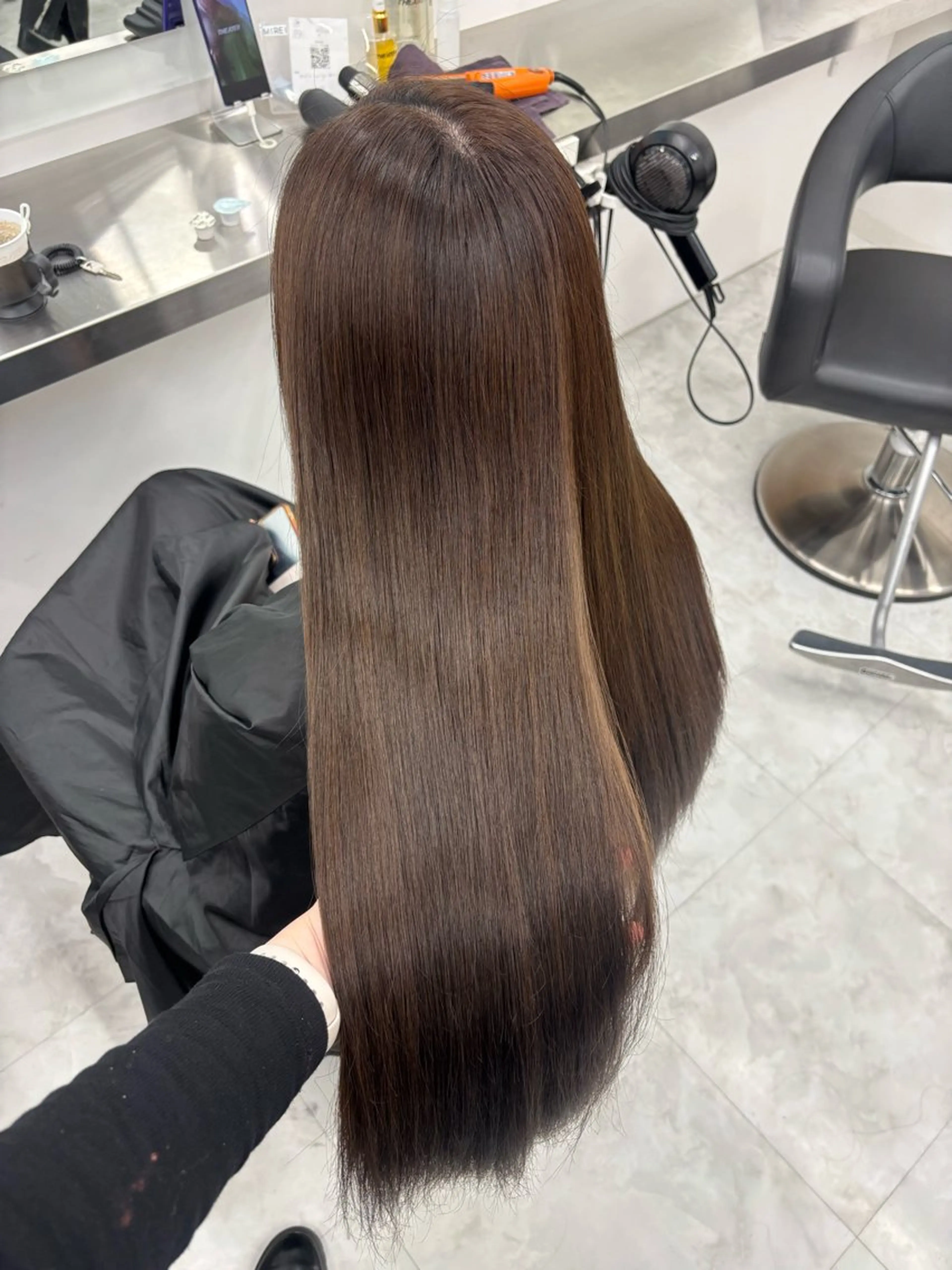 ロング ヘアカラー 韓国風暗髪ヘア🤍 🫧MIREIのヘアスタイル