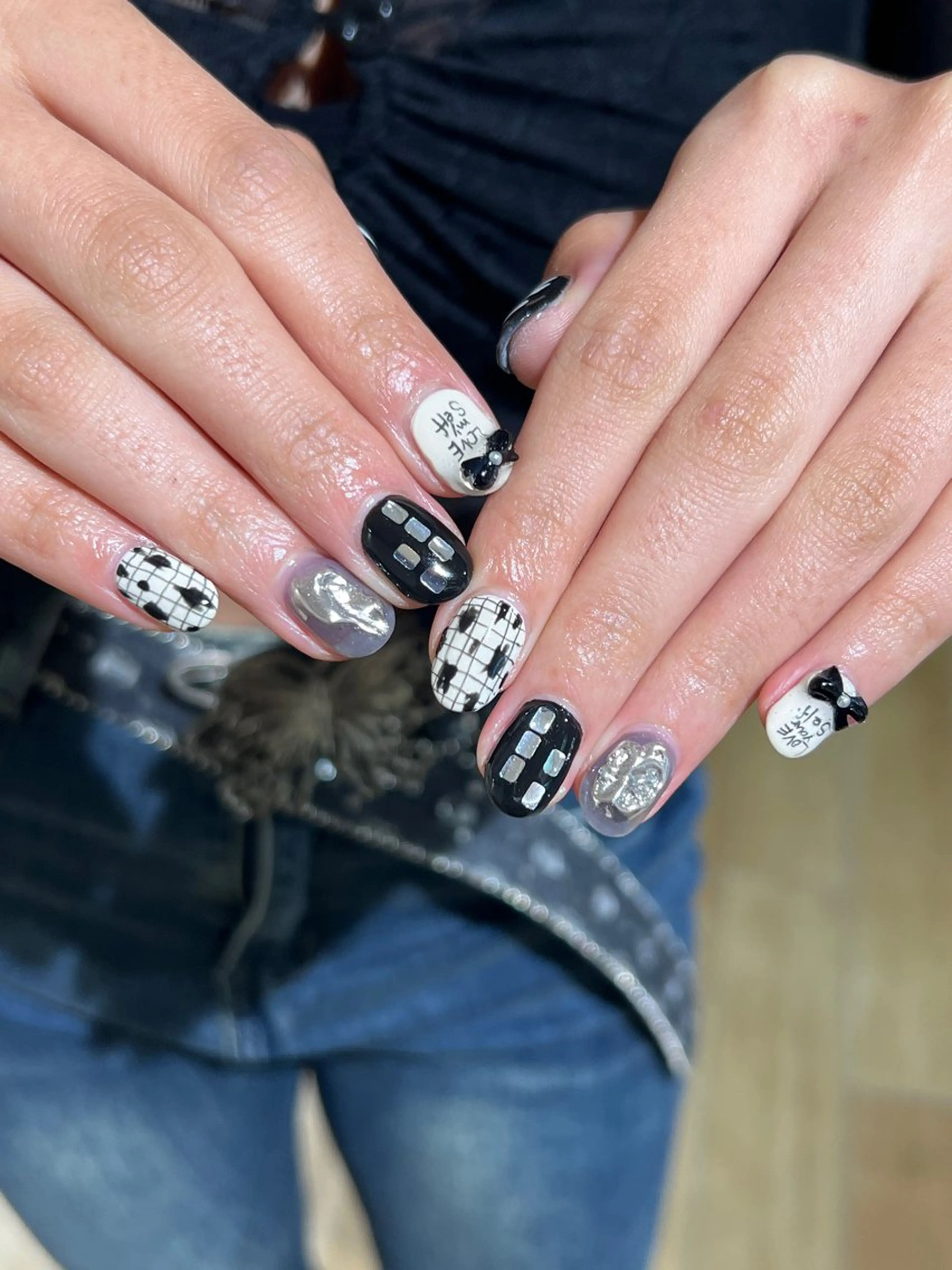 ネイル Hikari 🌺のネイルデザイン