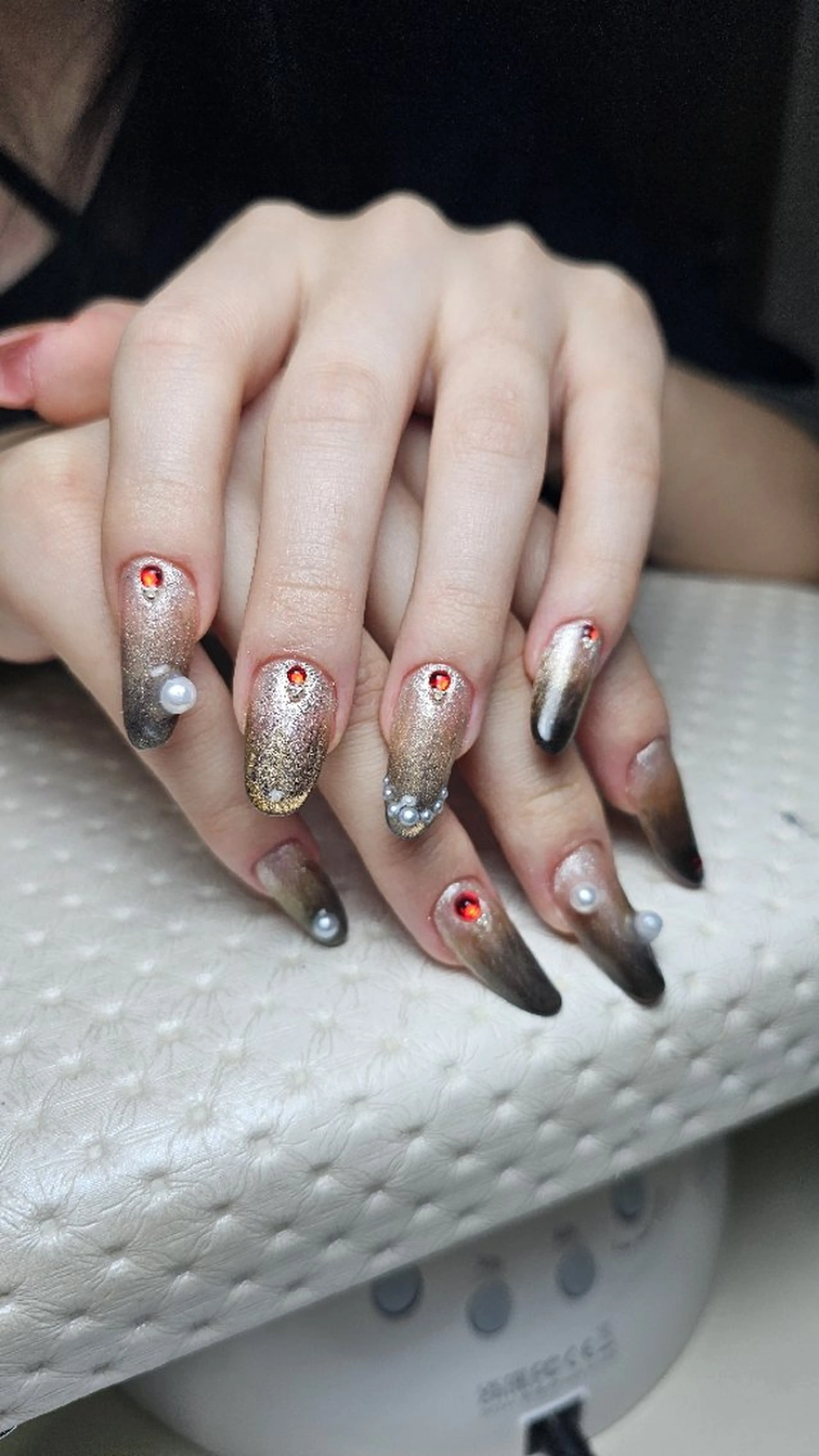 ネイル ハンドネイル ハンドケア アンドレア 名古屋のネイルデザイン