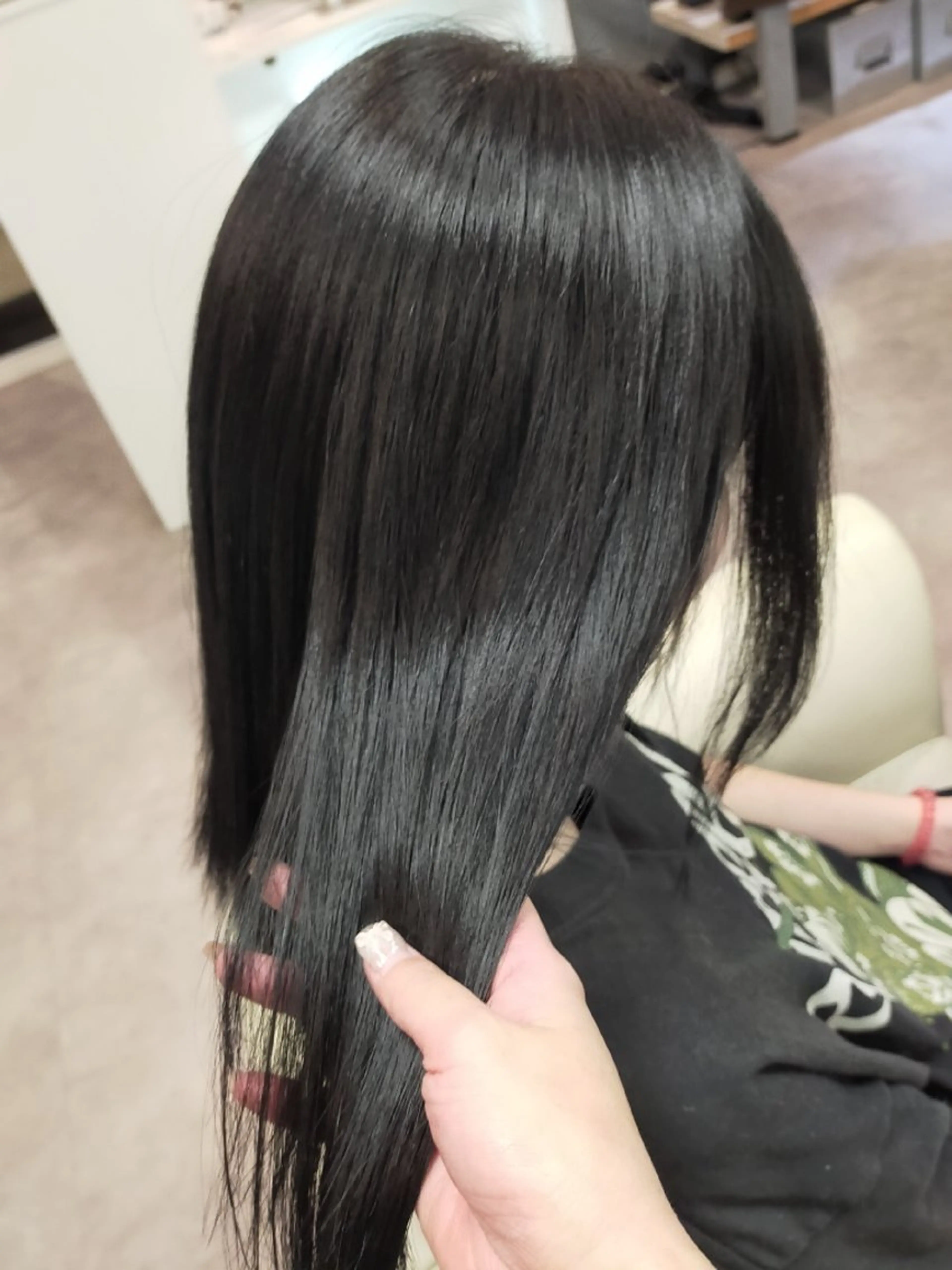 カラー ヘアカラー トリートメント SiLO 🎀 𝕂𝕒𝕟𝕟𝕒のヘアスタイル