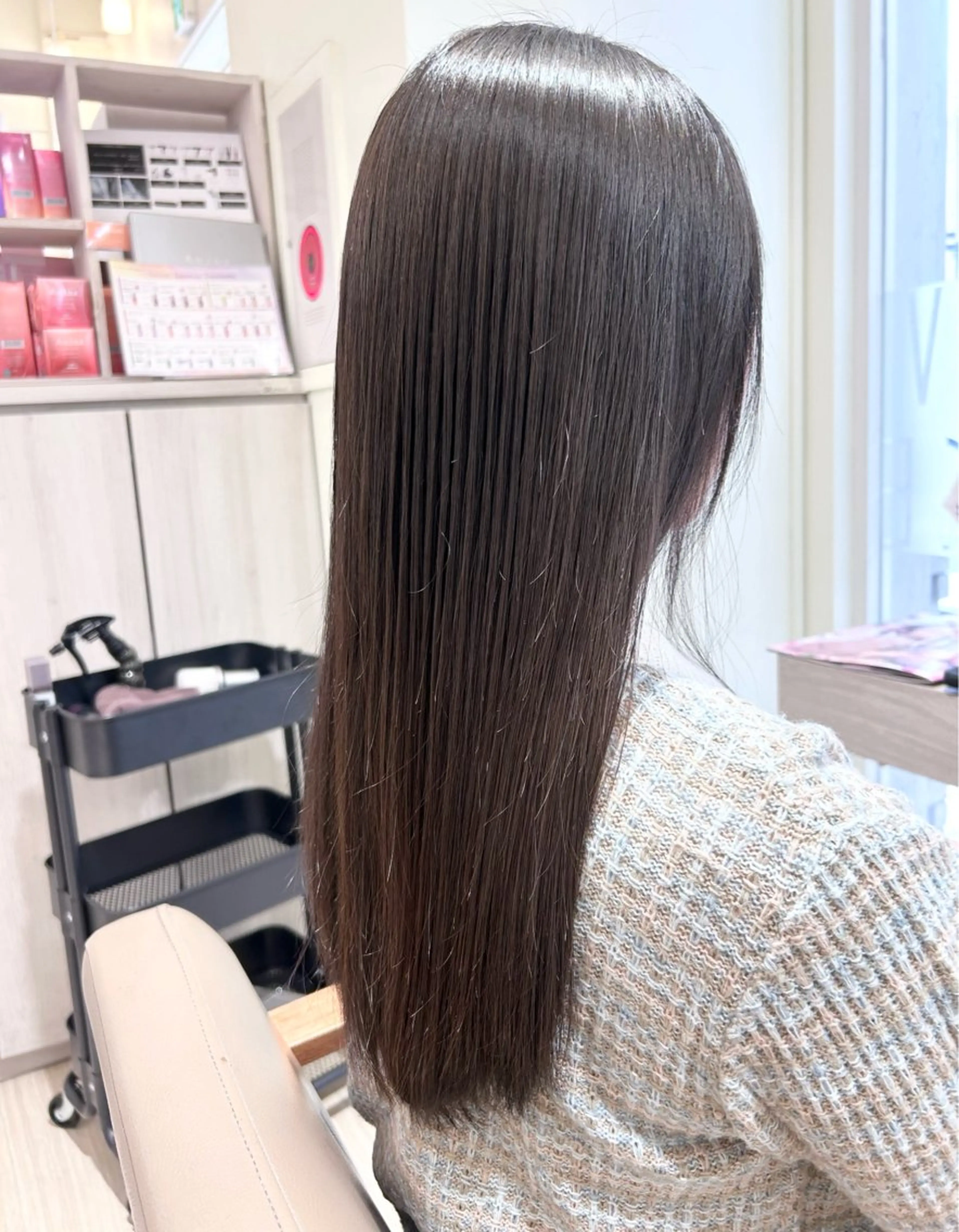 ロング 縮毛矯正 越川 美里のヘアスタイル