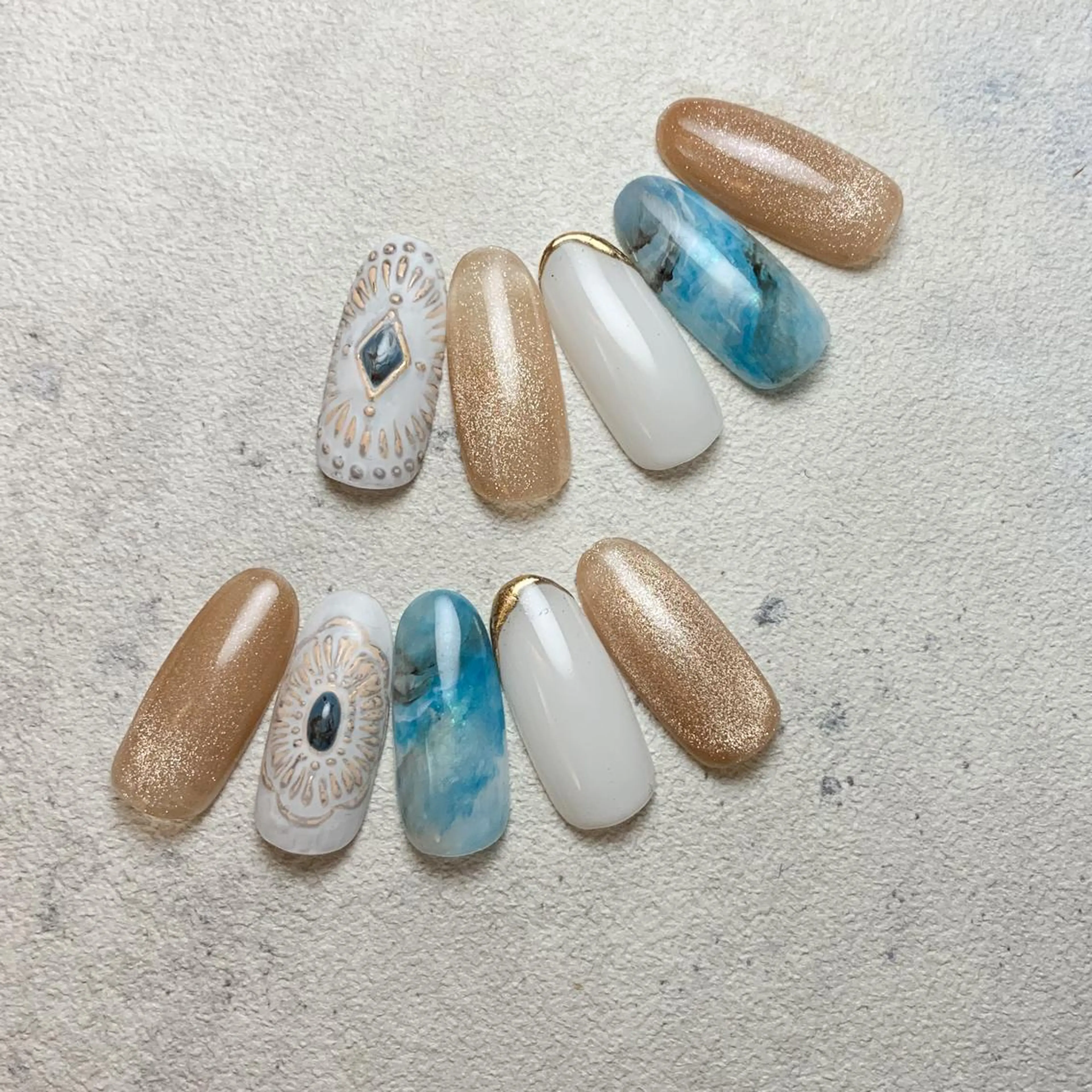 ネイル atelier　FIORITURA所属・FIORITURA aiのネイルデザイン