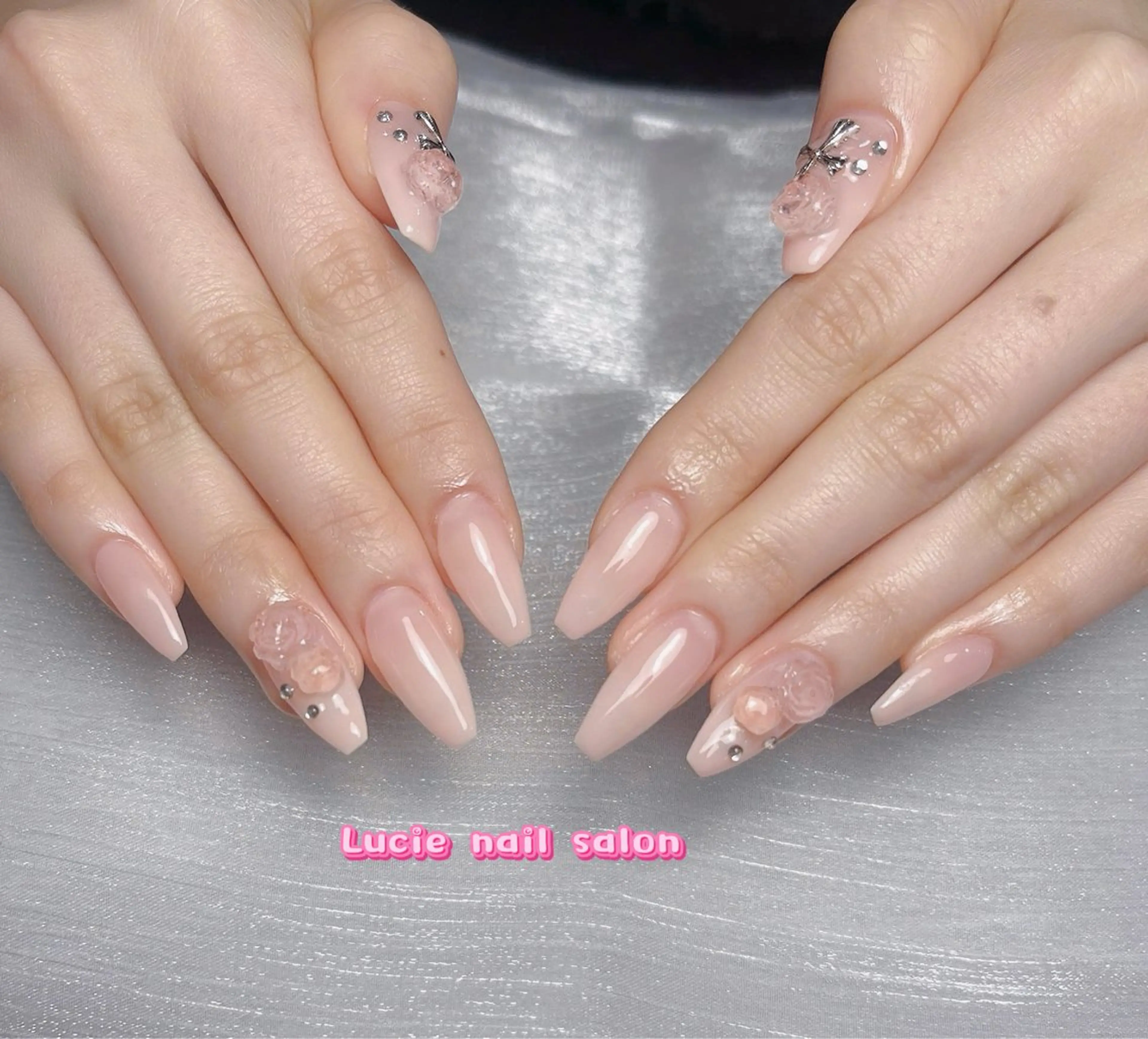 ネイル ハンドネイル LUCIE NAIL SALON所属・ルシエ 浅草橋のネイルデザイン