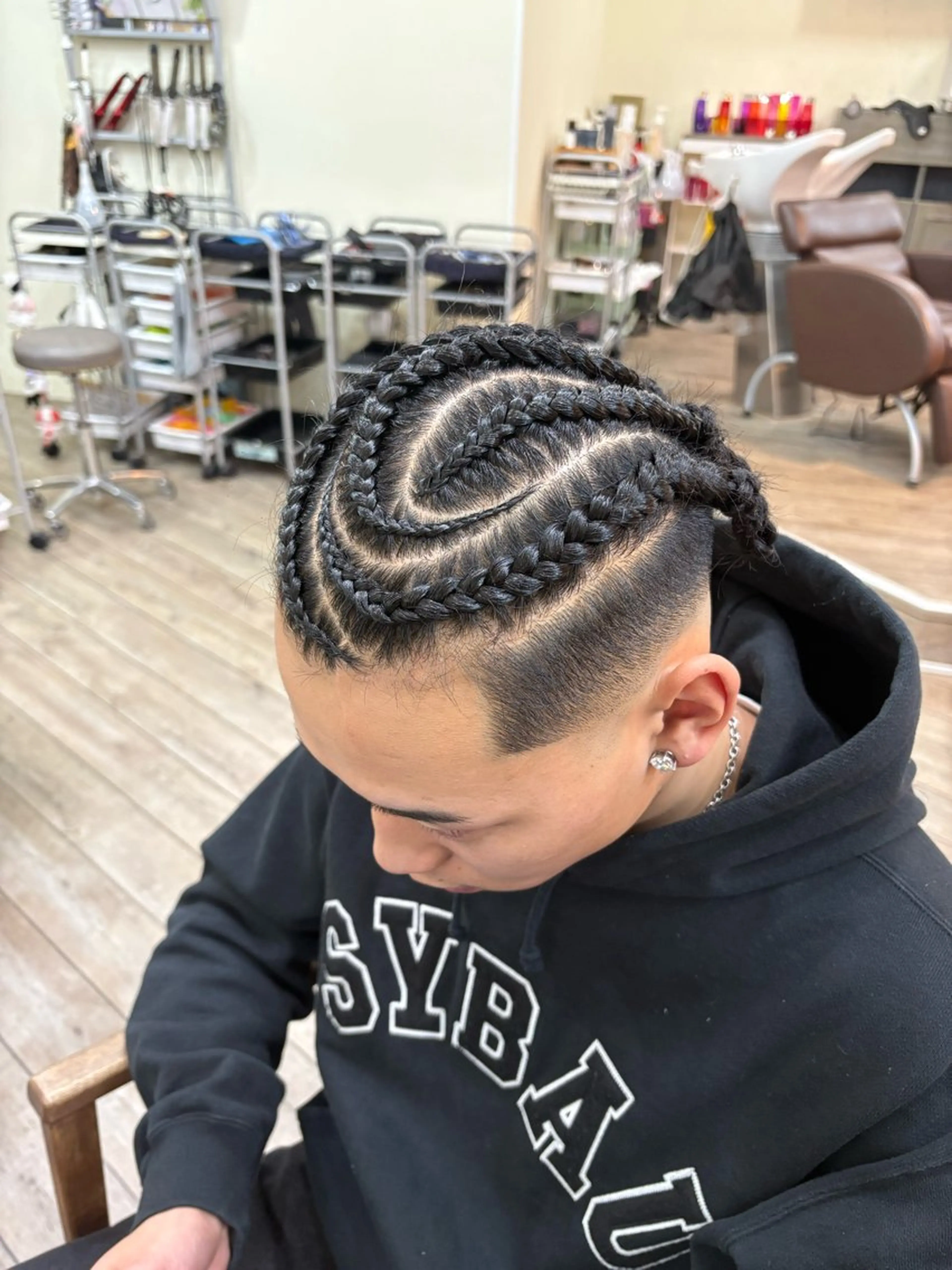 メンズ ヘアセット WEST OLAND 黒坂佳乃のヘアスタイル