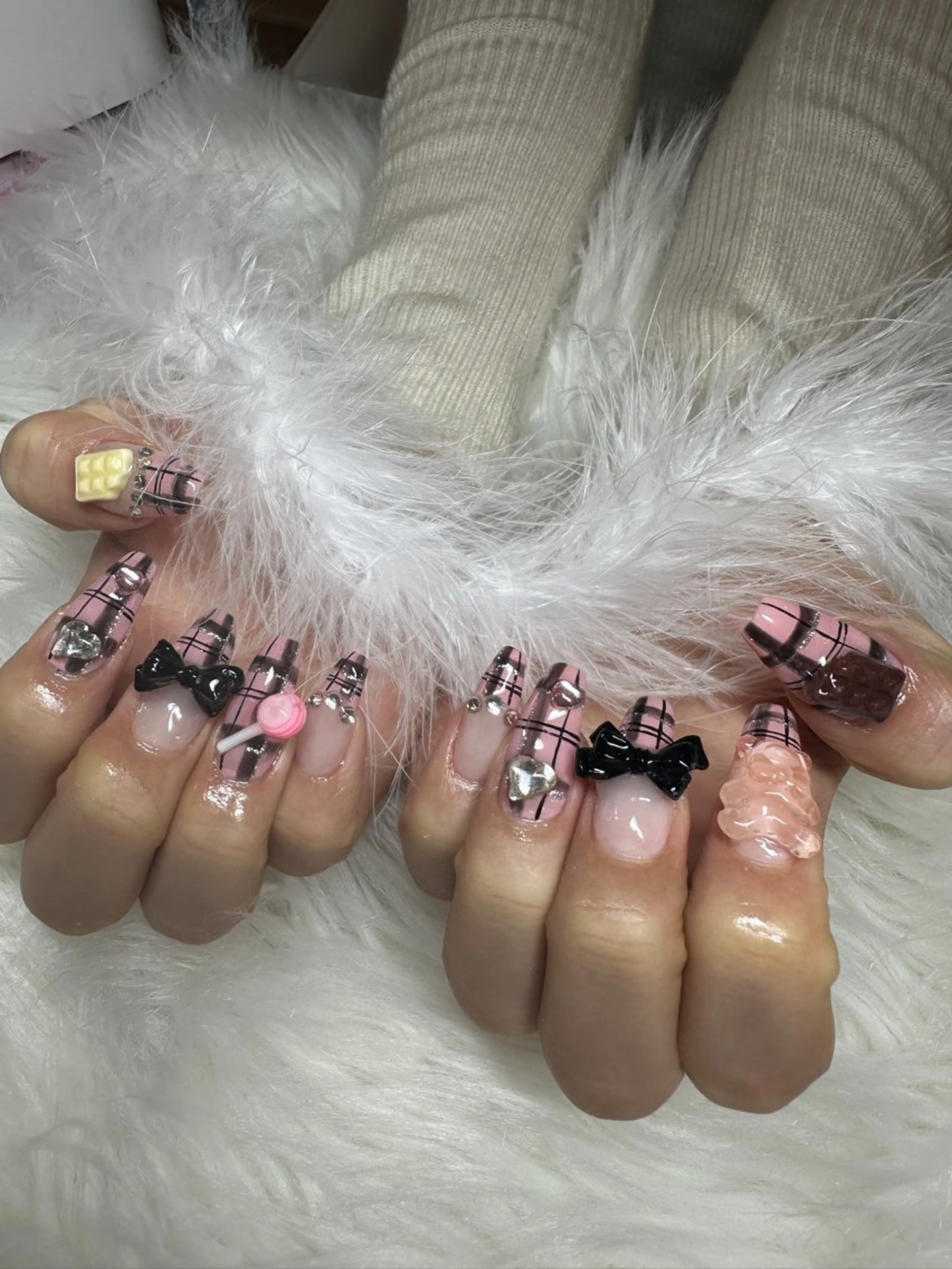 ネイル Pink Alice みきのネイルデザイン