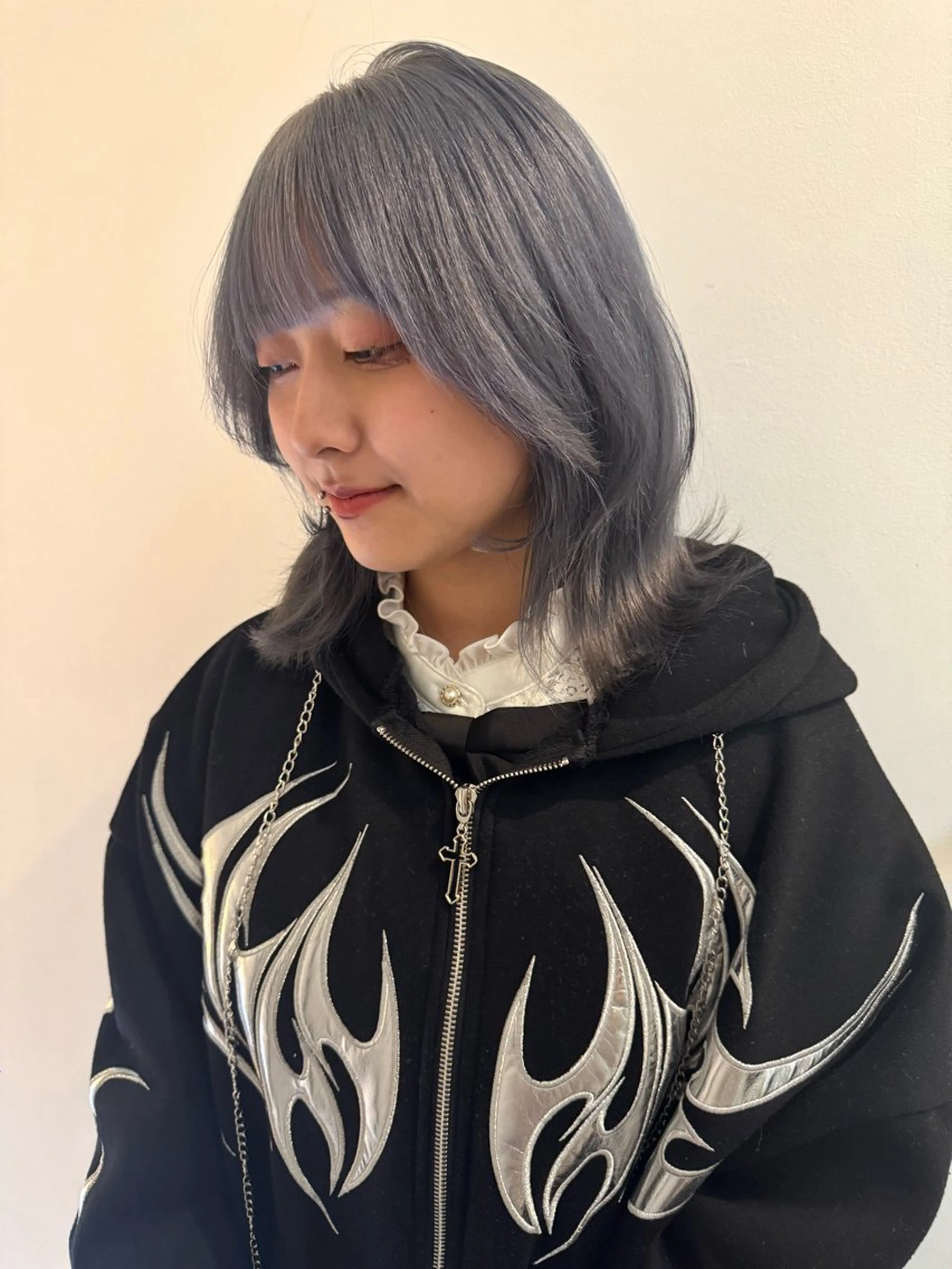 ミディアム カラー ヘアカラー コイデ リュウセイのヘアスタイル