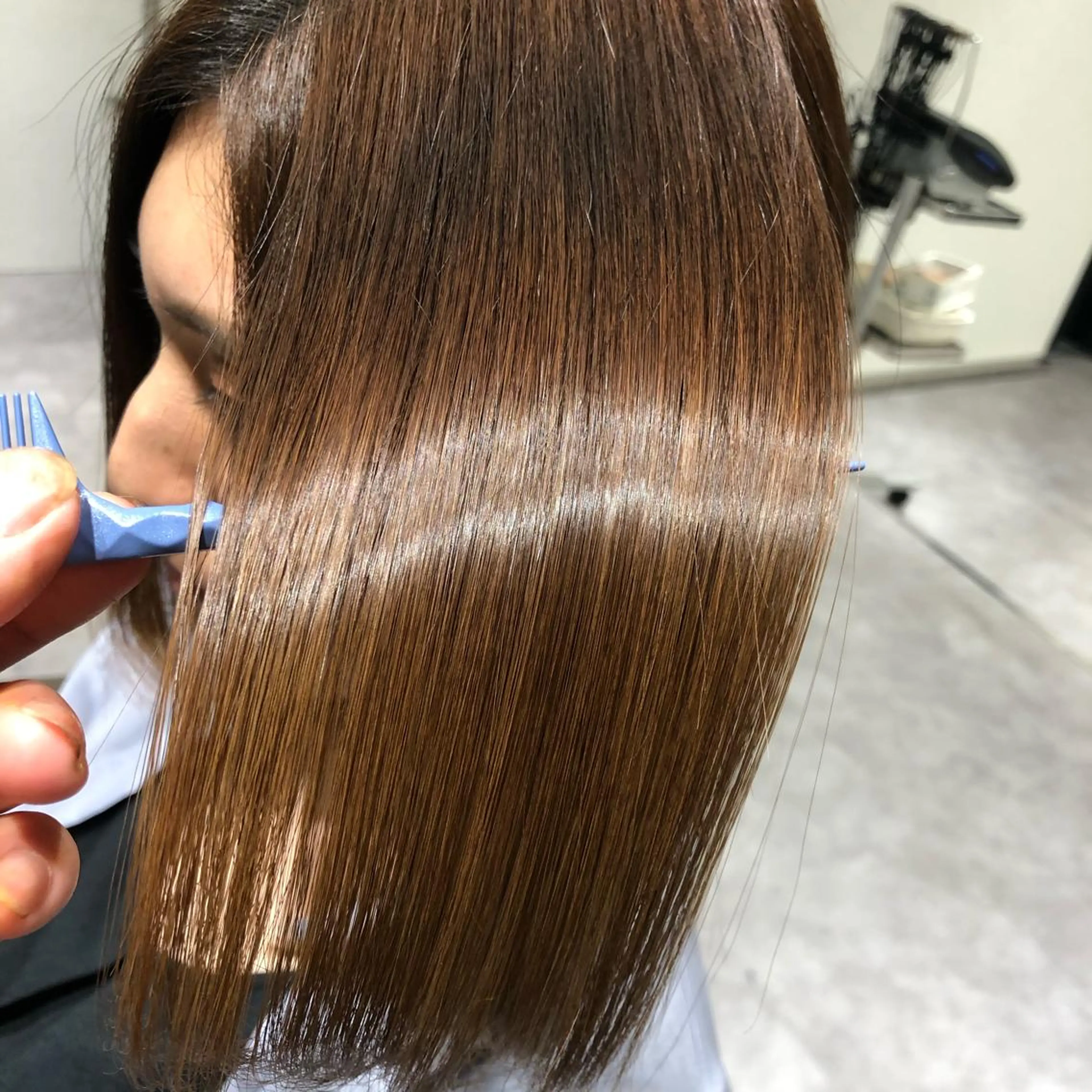 ロング ムトウセイマ/艶髪 /艶ケアWブリーチのヘアスタイル