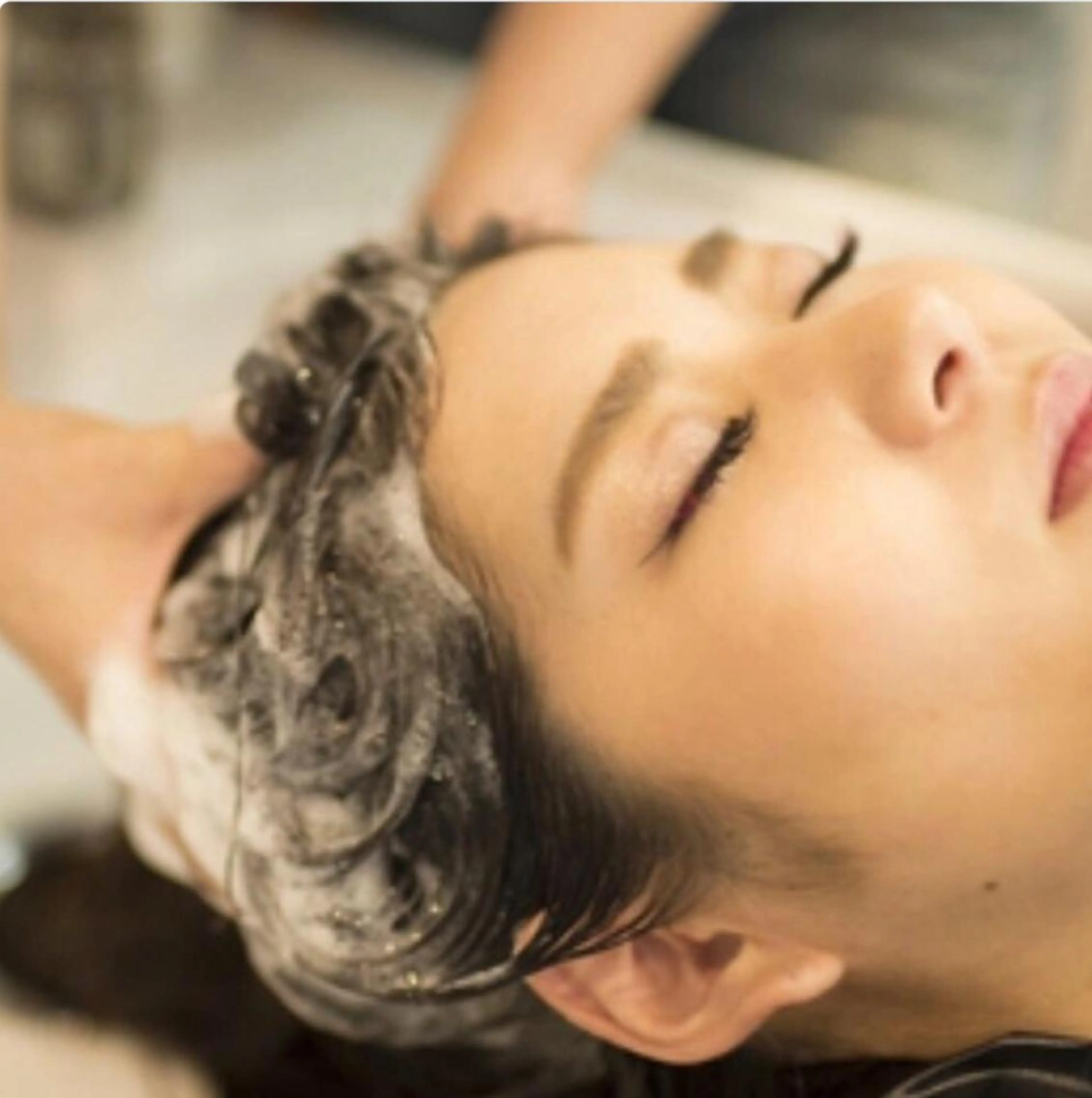 ショート ボブ/縮毛矯正/ レイヤー/塚田のヘアスタイル