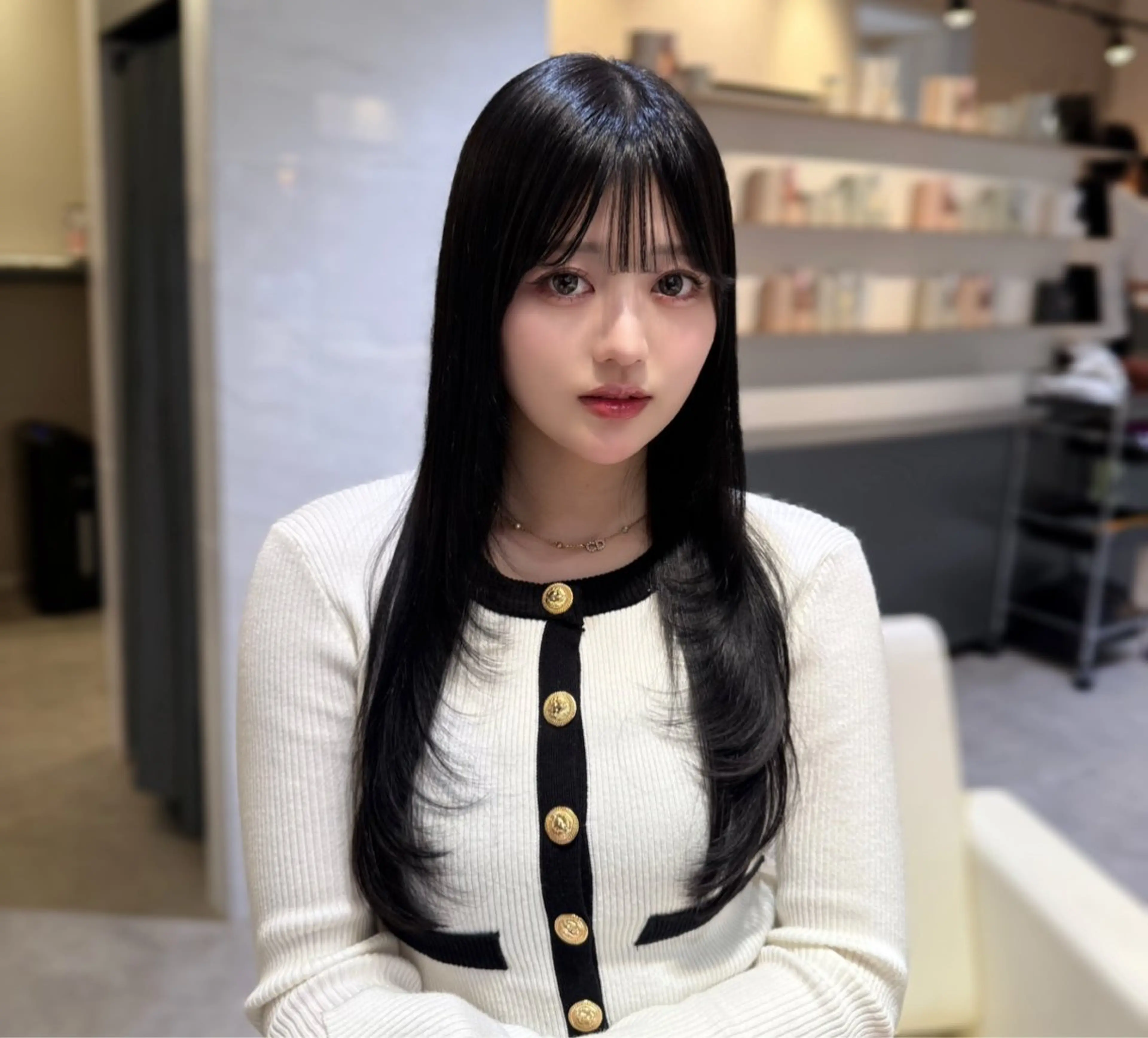 ロング 谷 亜澄のヘアスタイル