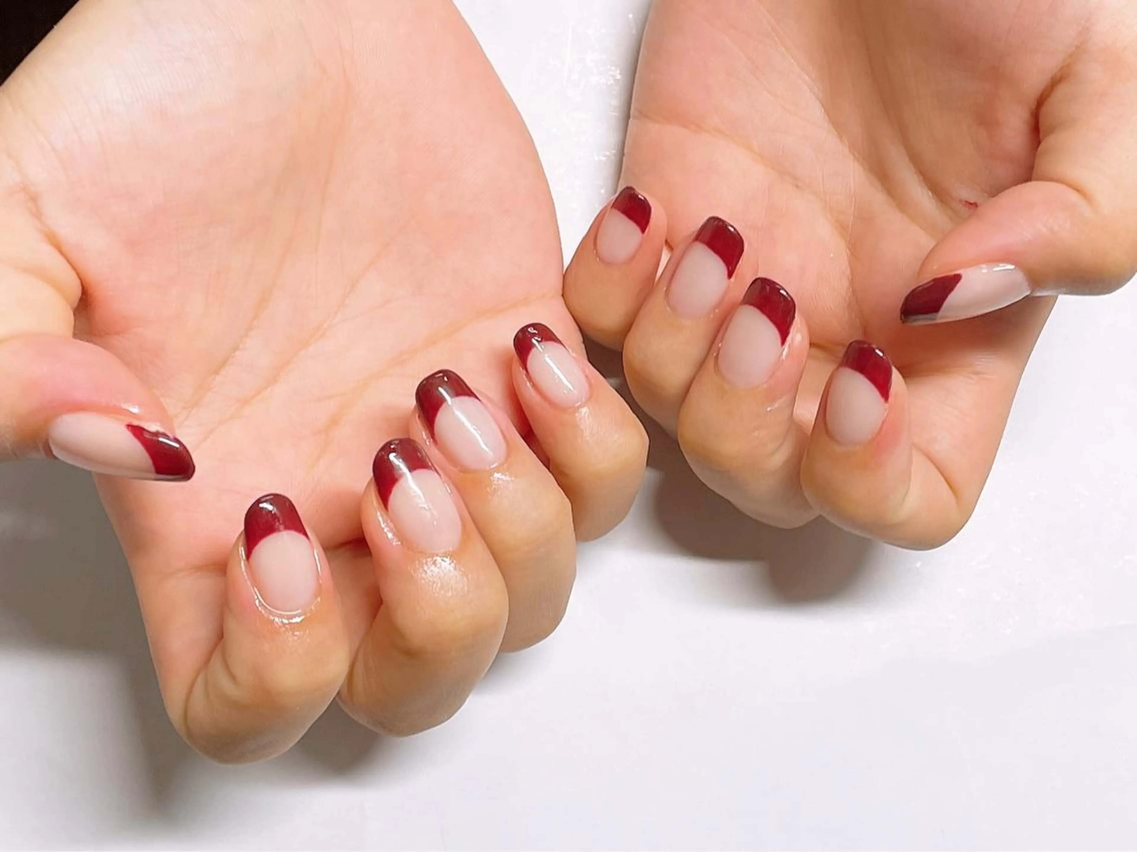 ネイル ハンドネイル VIERU 🌈🎀💖のネイルデザイン