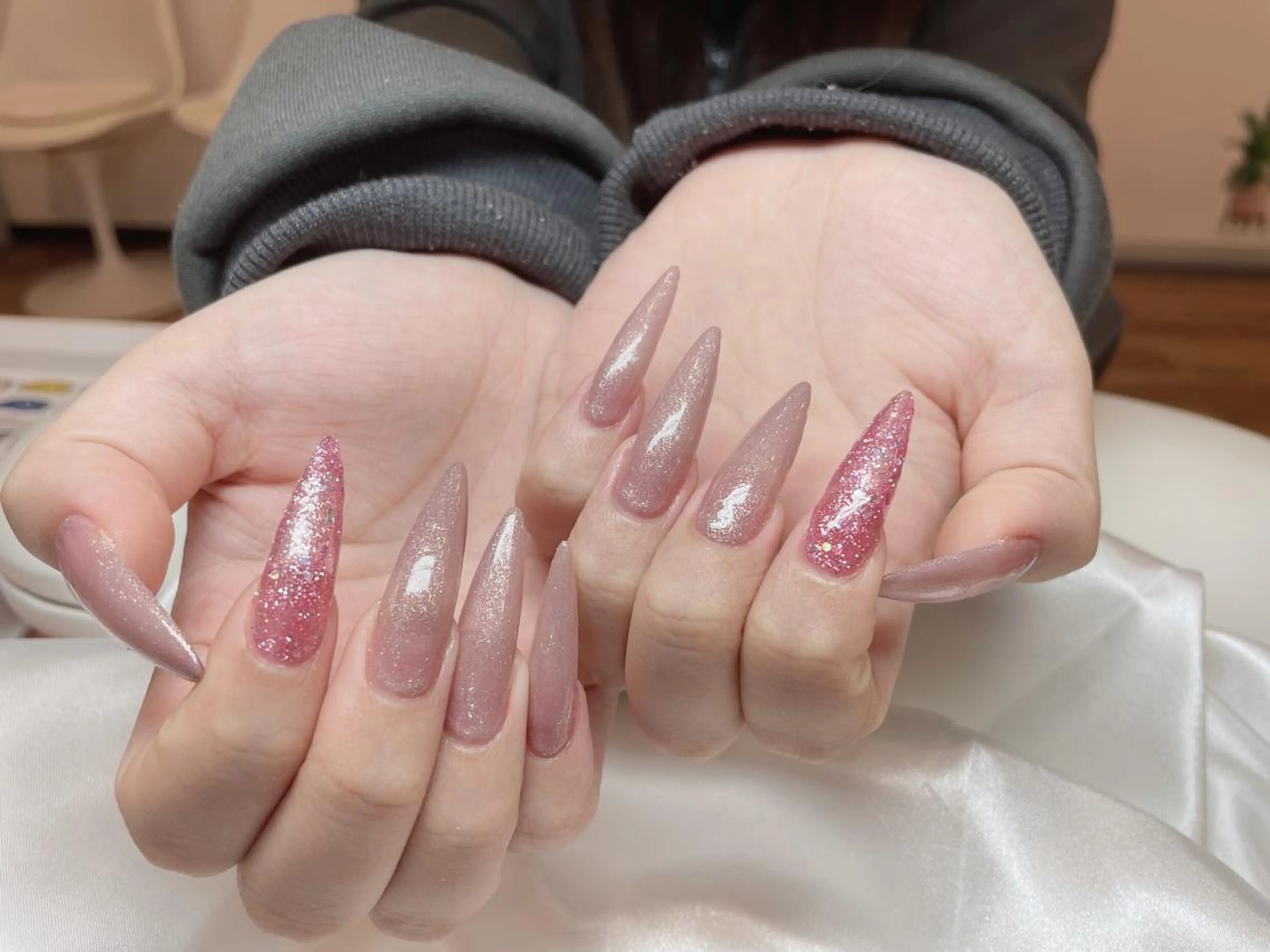 ネイル Ui_Amor (パラジェル)のネイルデザイン