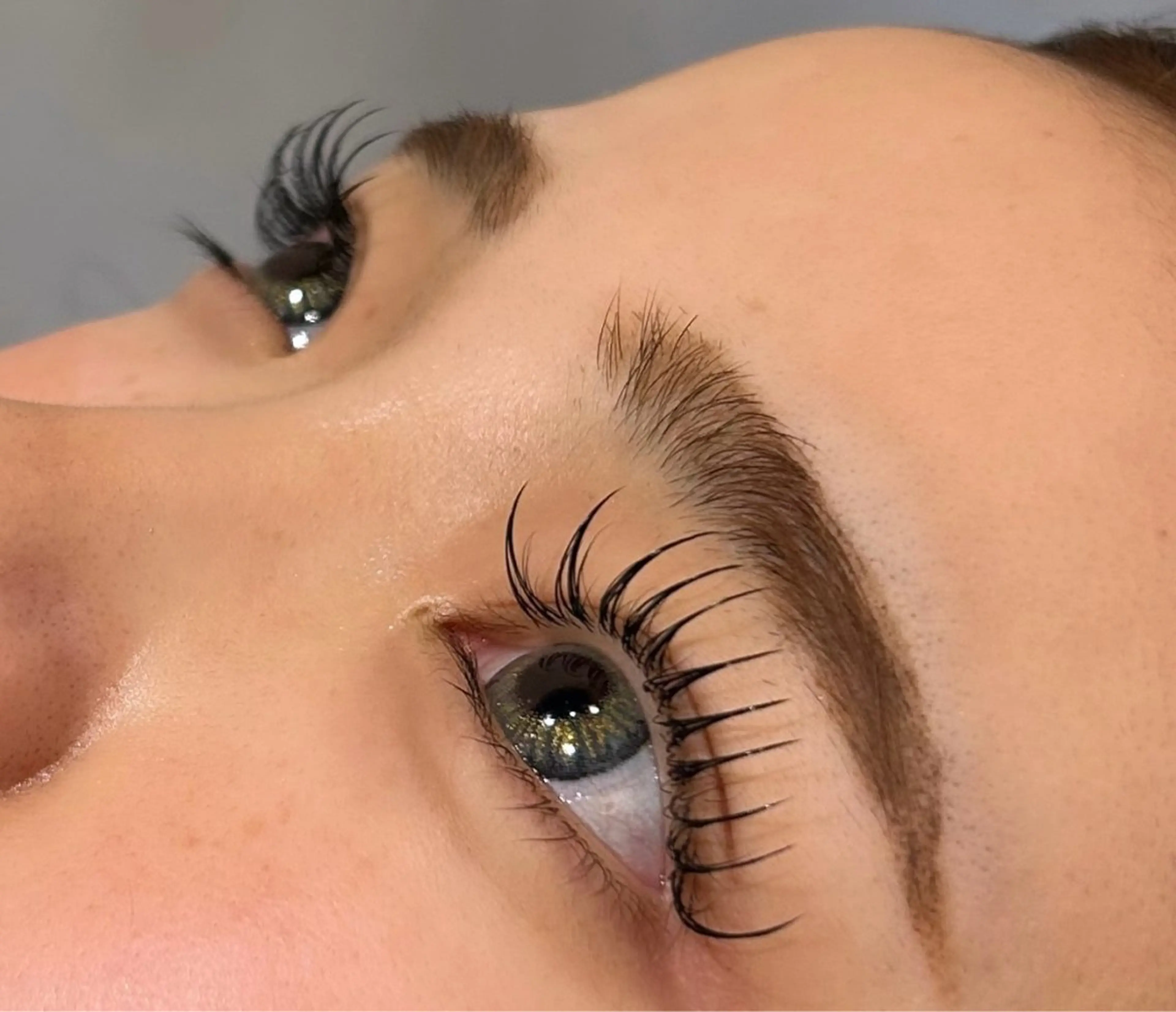 マツエク・マツパ ᗰIᖇᗩ🍓★ ᑎᗩIᒪのネイルデザイン