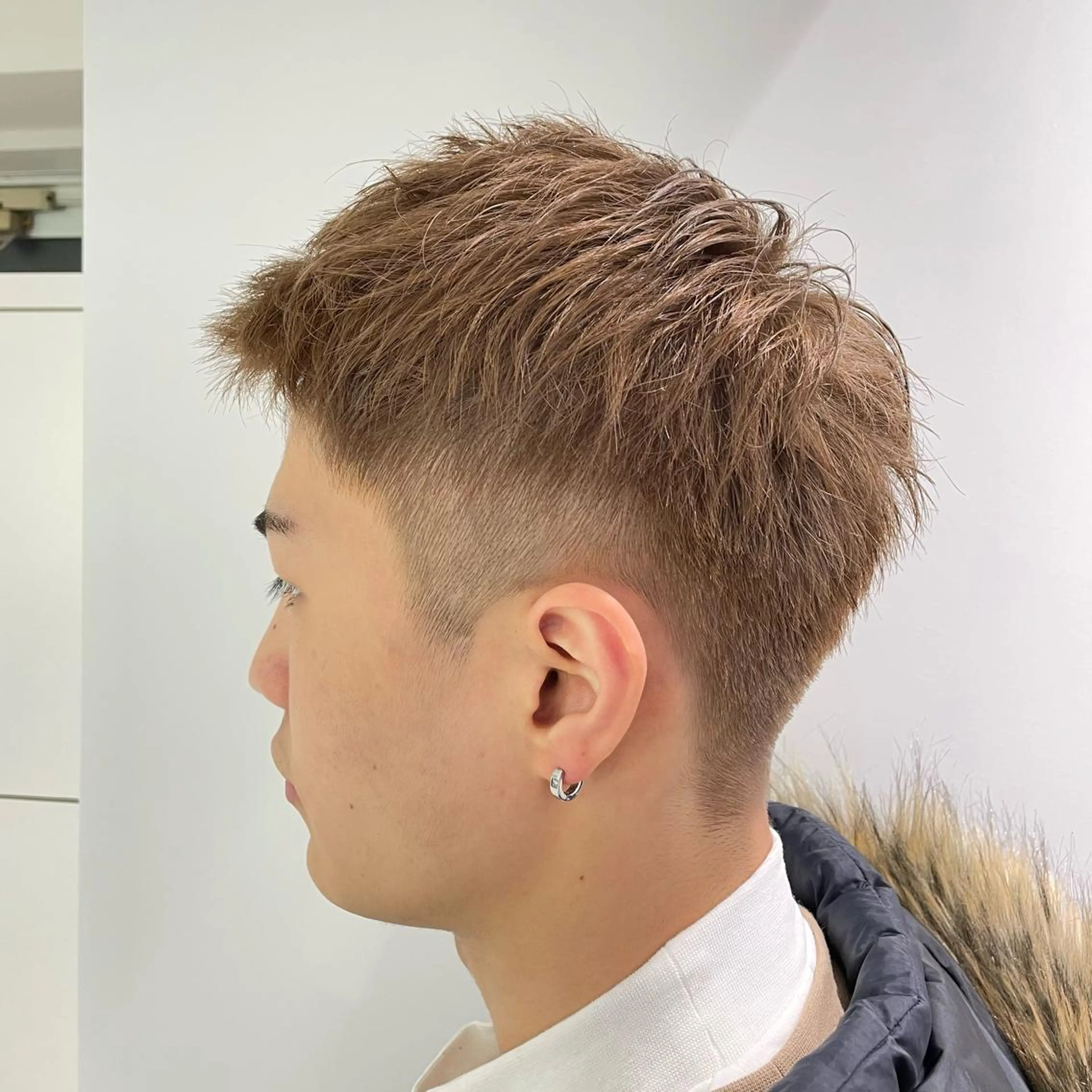 セミロング カラー パーマ ヘアアレンジ ネイル マツエク・マツパ 韓国風ベージュ🤎 赤みなし🌿横浜🤎のヘアスタイル
