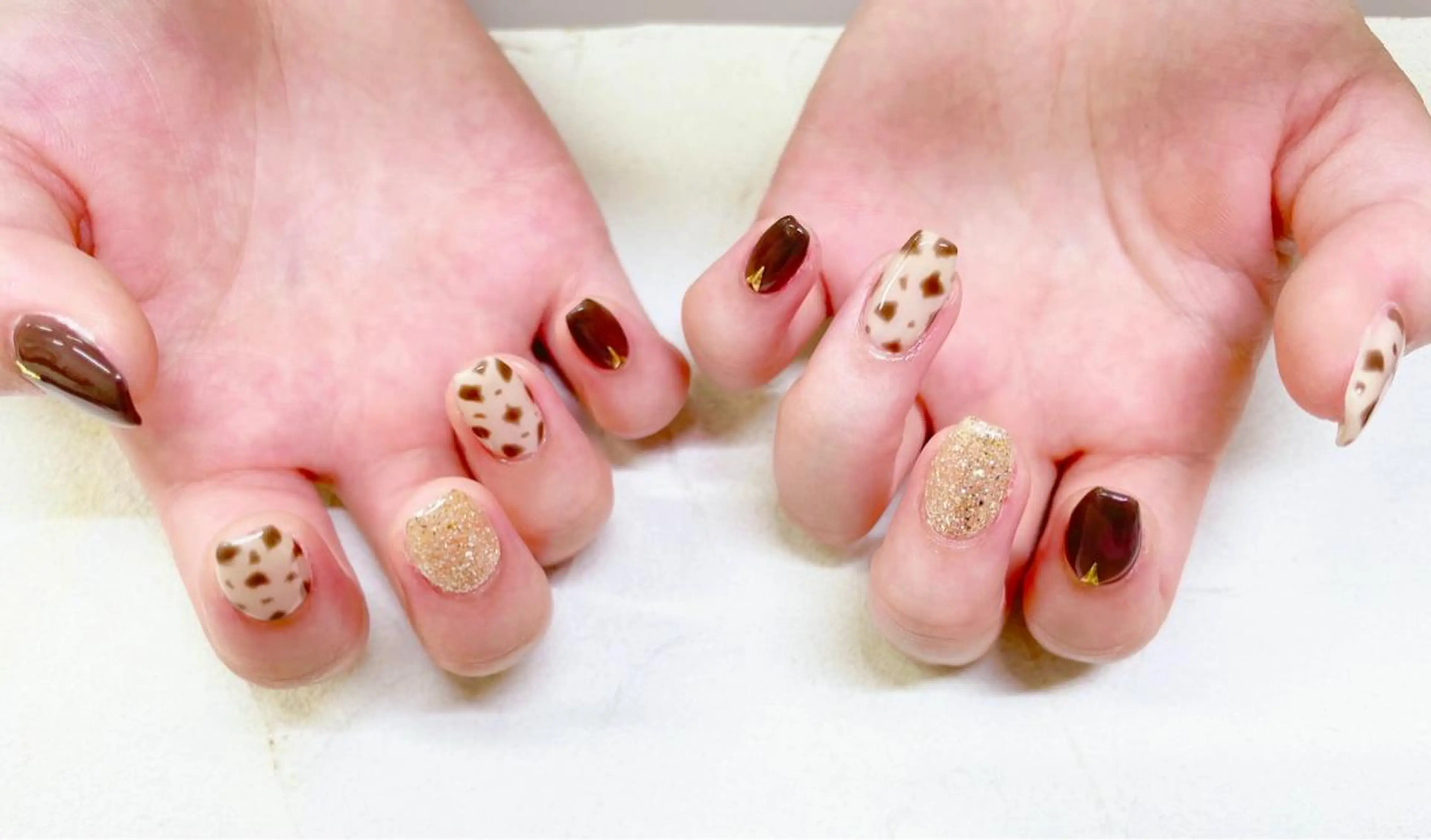 ミディアム ネイル ハンドネイル ビアンカ金町店 中島　せり菜のネイルデザイン