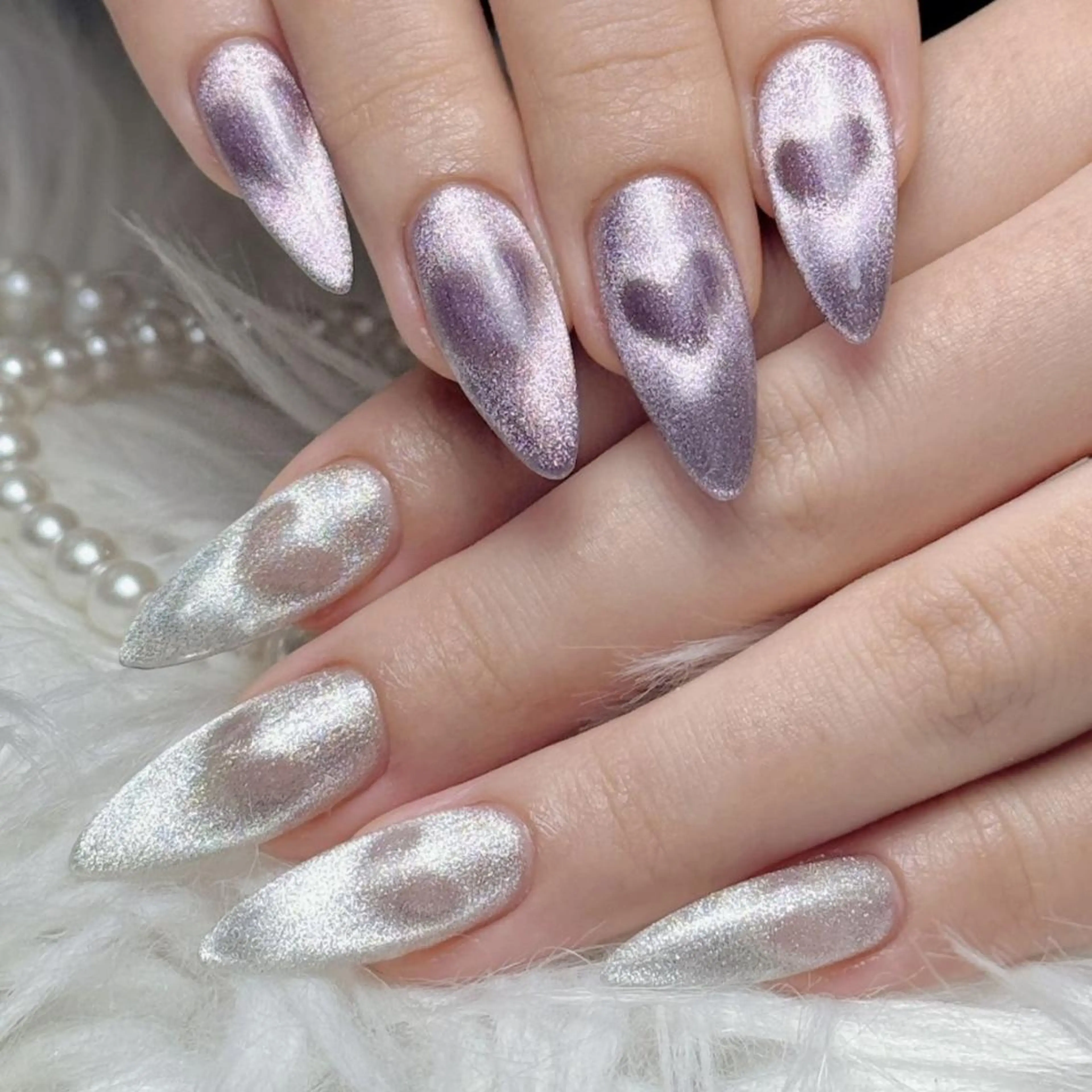 💎【パラジェル込み】マグネットハートネイル ¥7000の写真