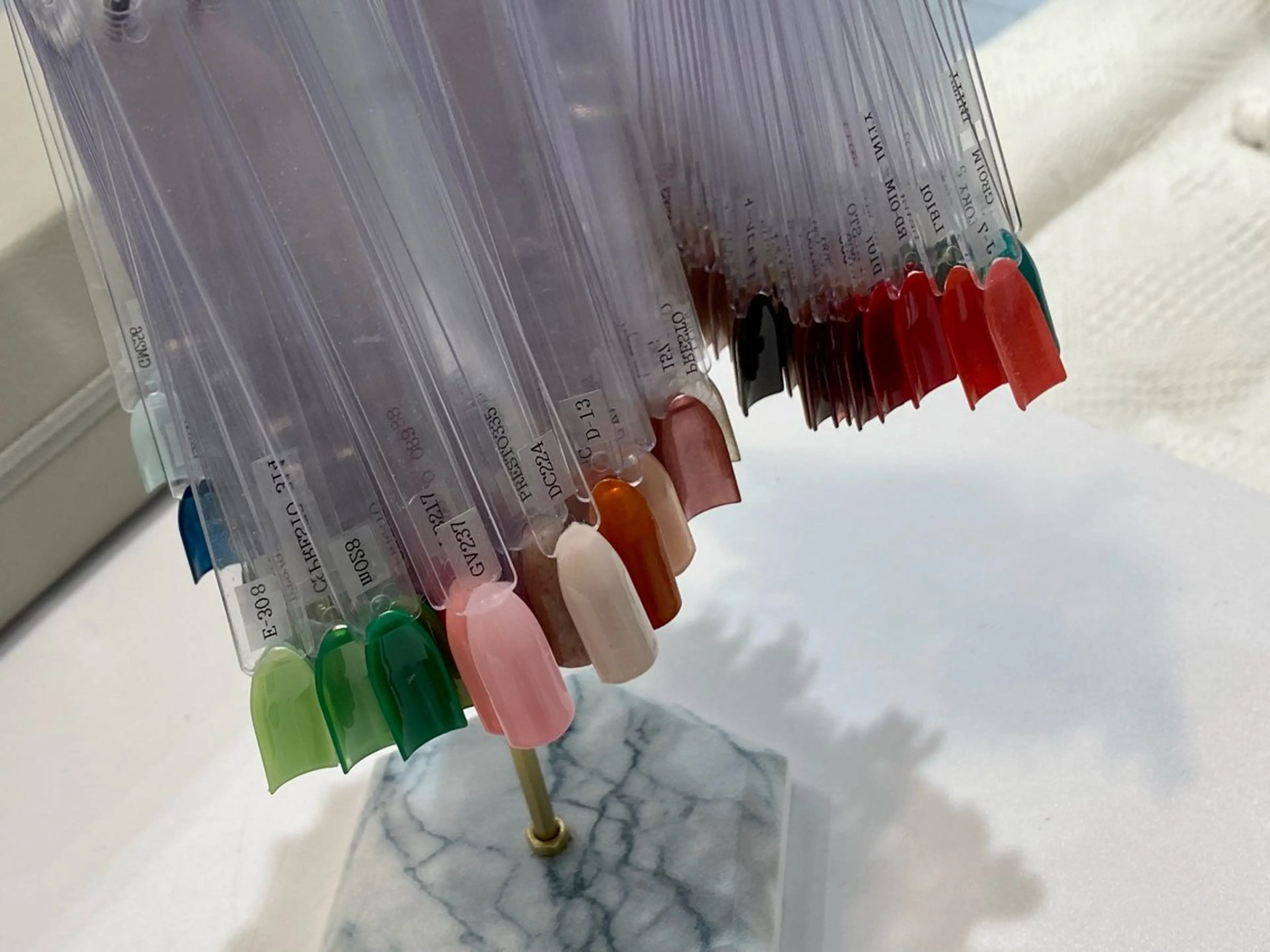 ハンド　《オフあり》ワンカラーの写真