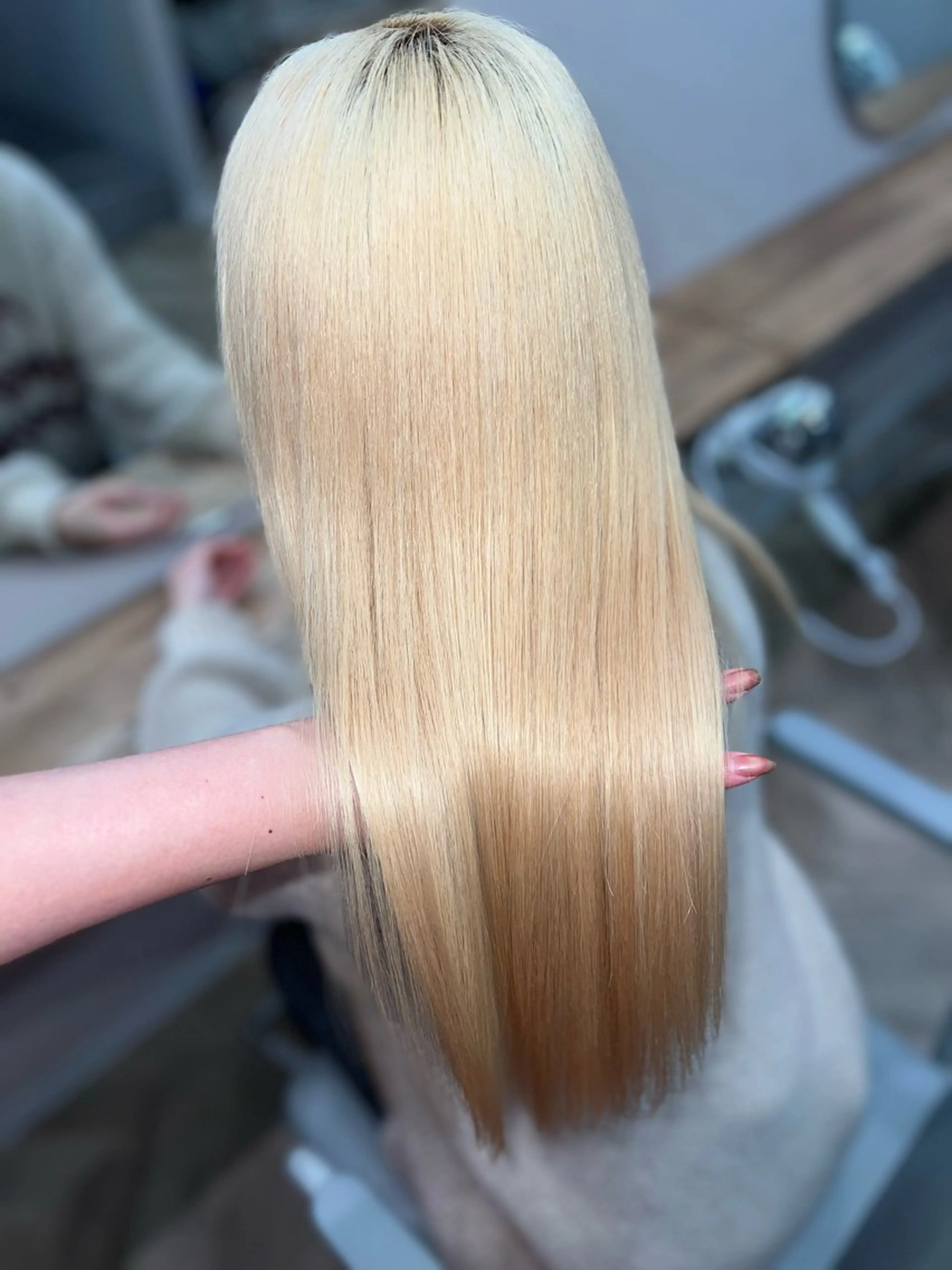 セミロング カラー ヘアカラー トリートメント 岡山ハイトーン・ ルーツカラー/こもものヘアスタイル