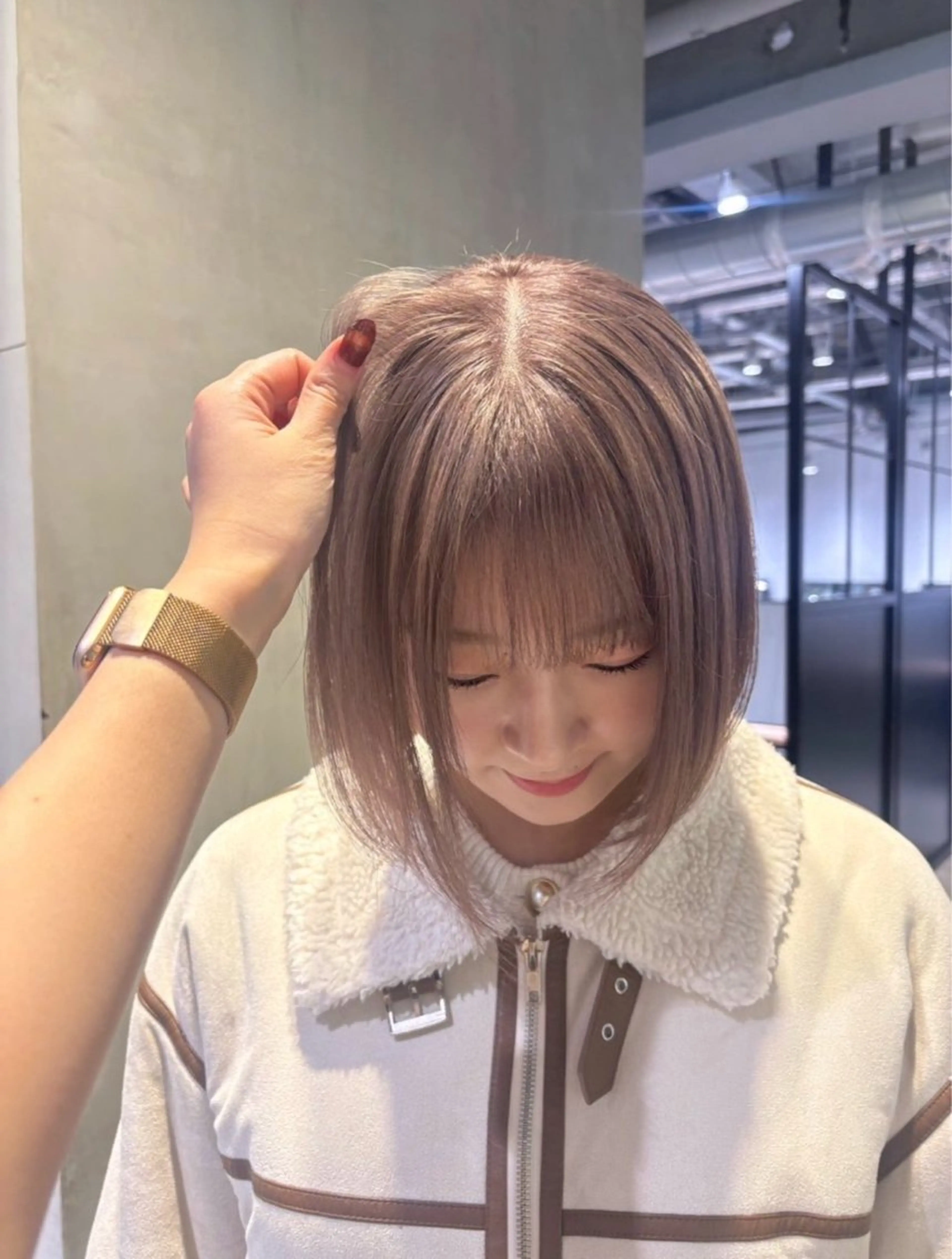 ダメージ90%削減↘️💕最高級ケアブリーチ💕ブリーチカラー(2〜3㎝リタッチ+オンカラー)の写真