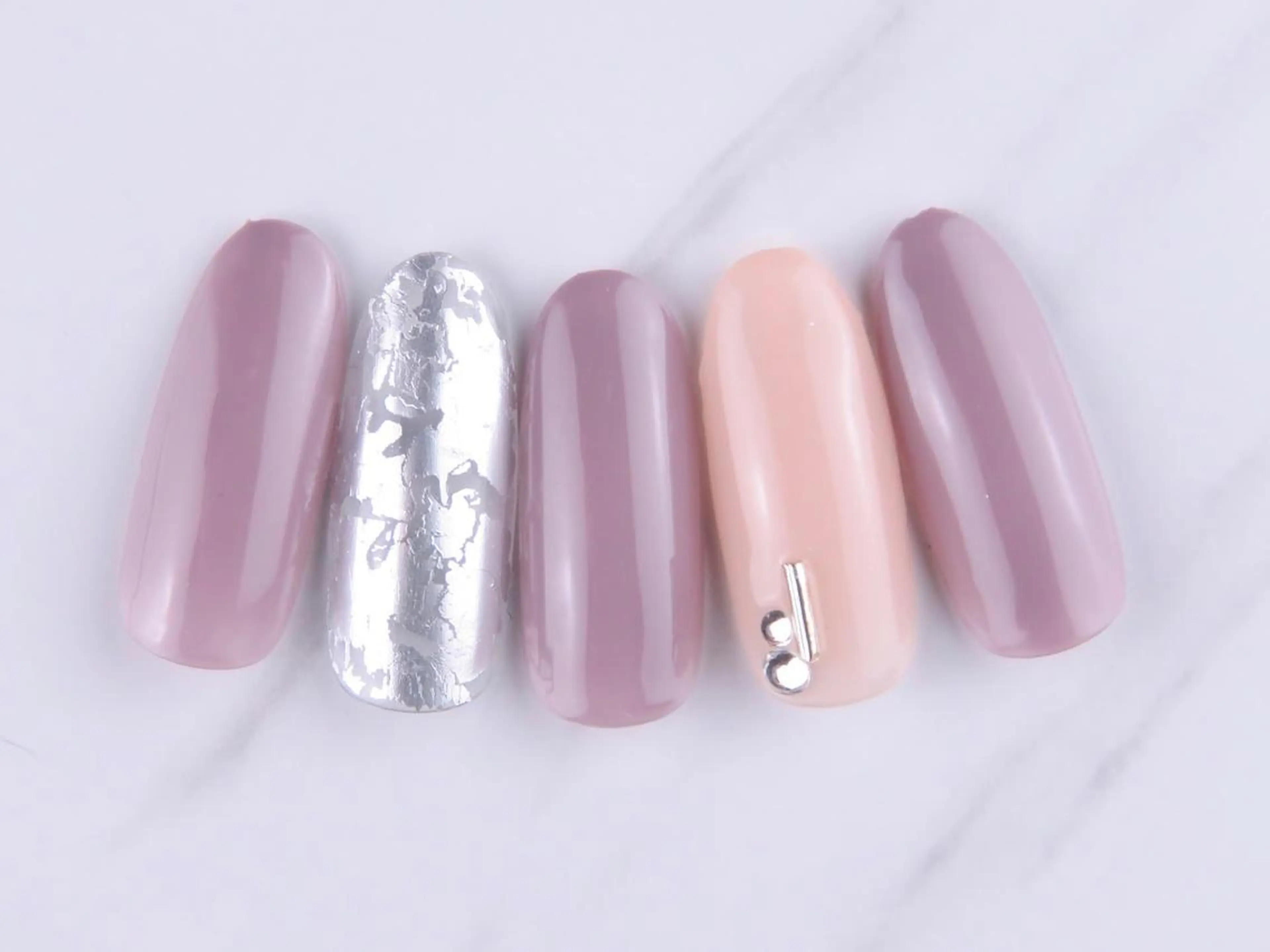 ネイル ネイリスト シンのネイルデザイン