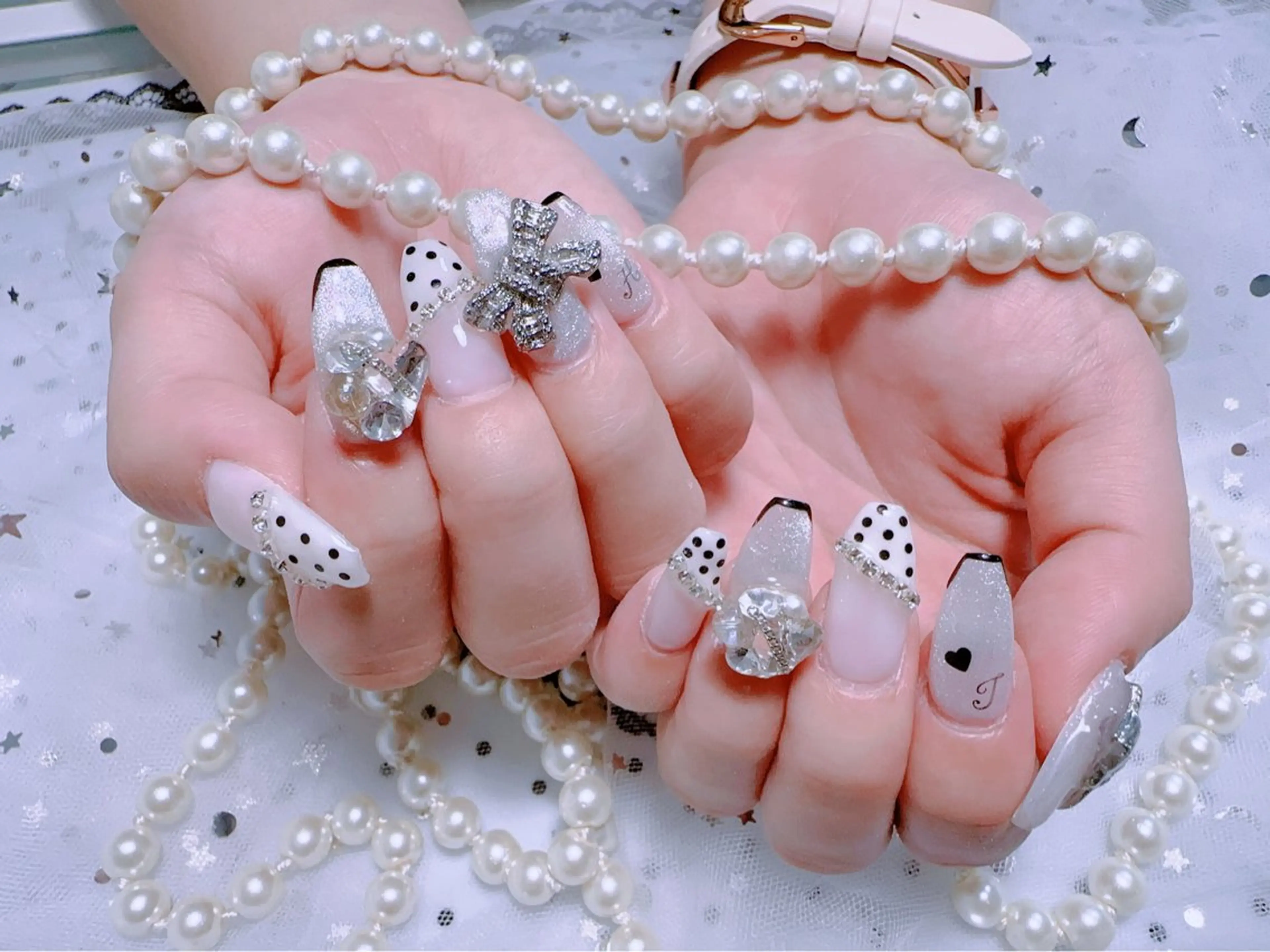 ネイル オーロラネイル チークネイル 長さ出し フレンチネイル ジェルネイル MUSES  NAIL  SALON所属・MUSES ネイルのネイルデザイン