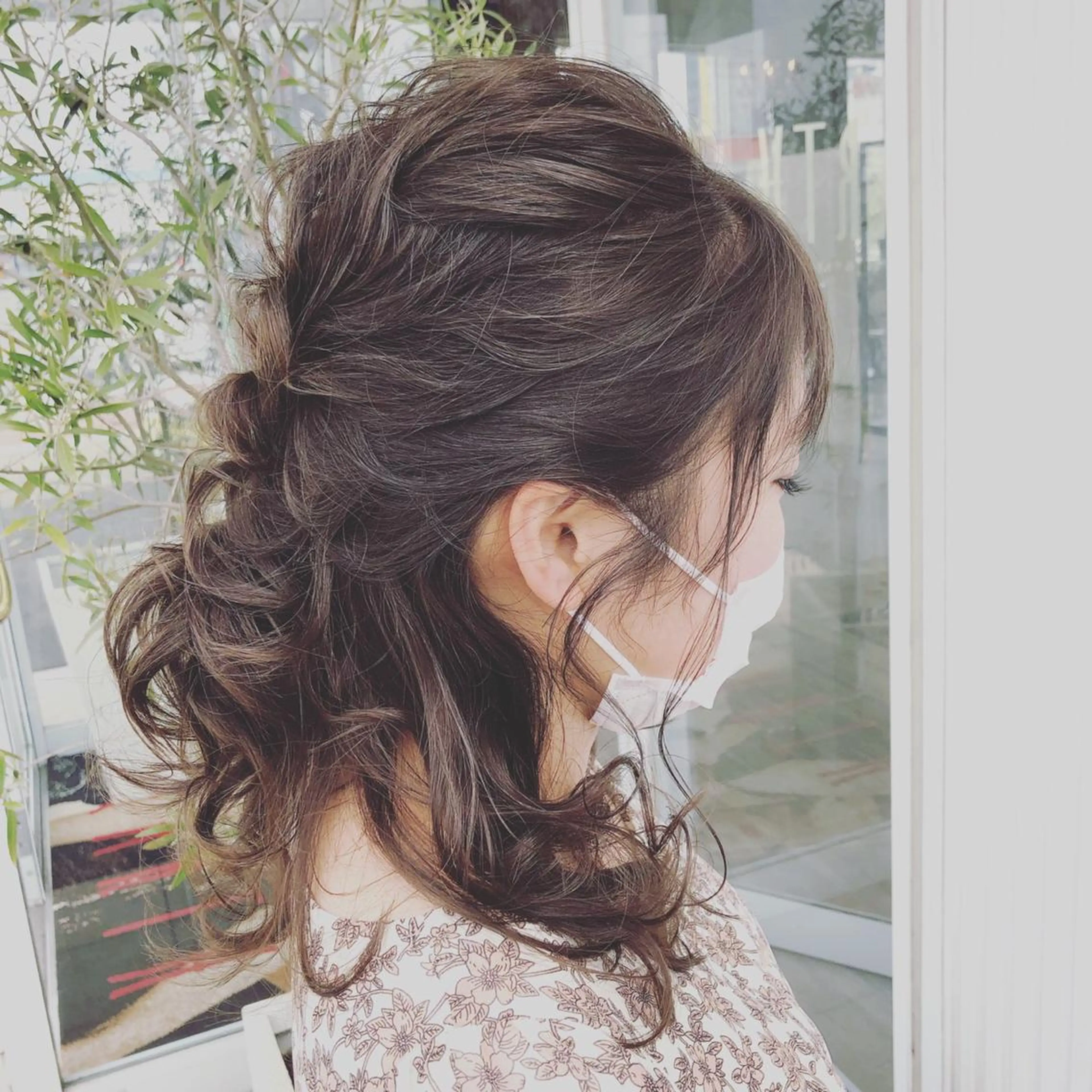 セミロング カラー ヘアアレンジ カット ヘアカラー 宍戸 海斗のヘアスタイル