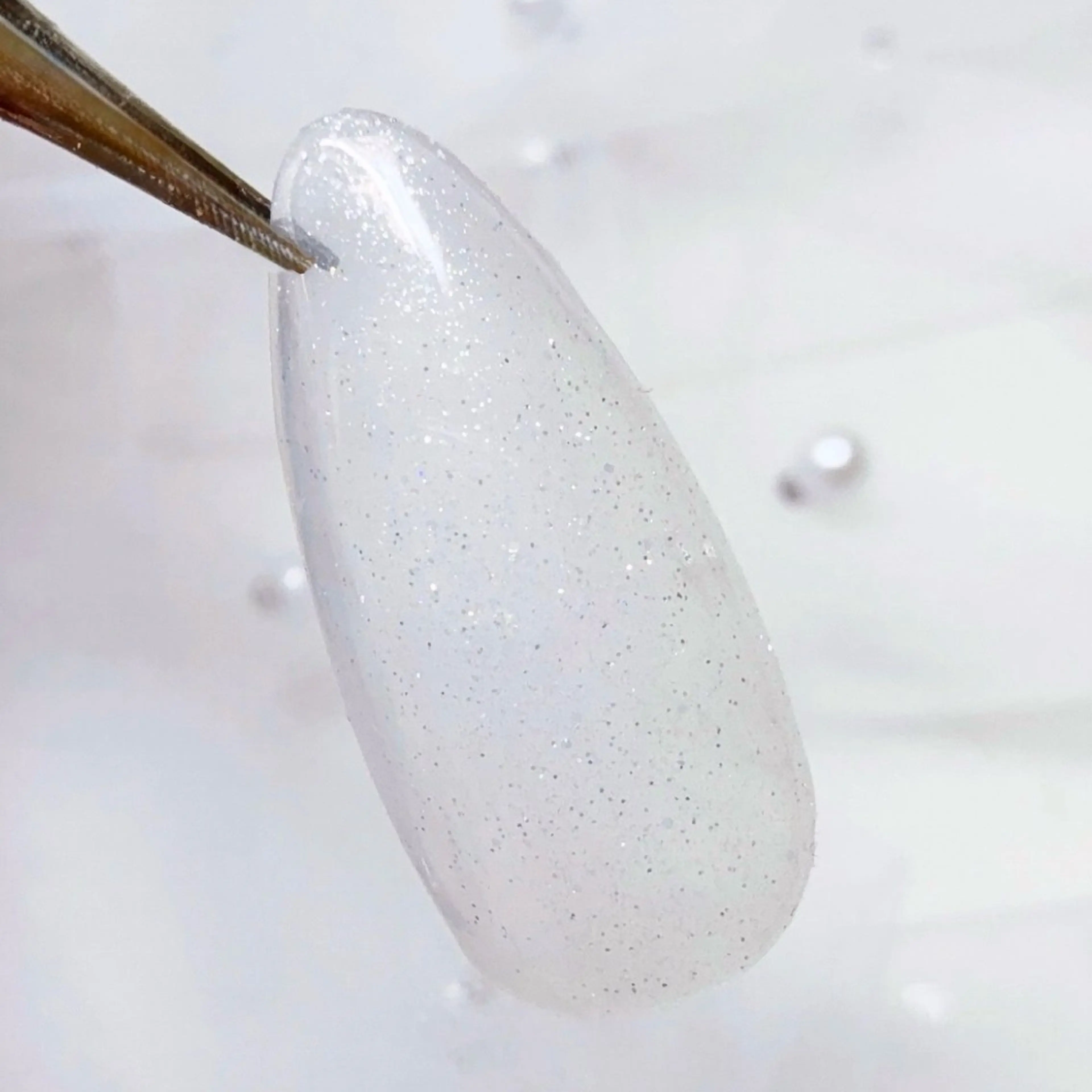 【急募-`📣⋆】シアーホワイトラメカラーを使用したお任せデザイン撮影モデル様募集‎🤍⋆˙⟡(オフ無しの方)の写真