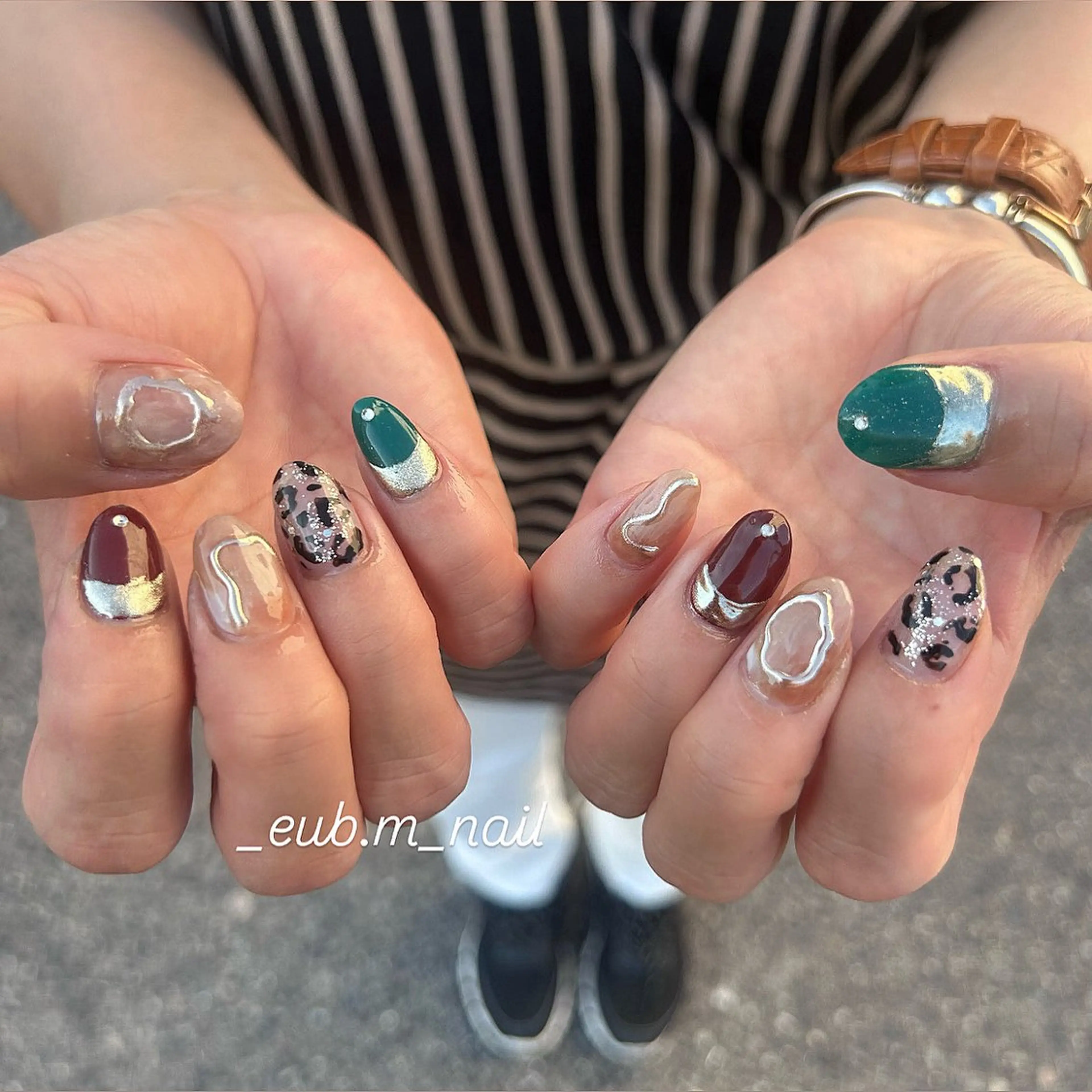 ネイル アニマル柄 ボルドー ミラーネイル ハンドネイル 深夜ネイルサロン eub.m_nailのネイルデザイン