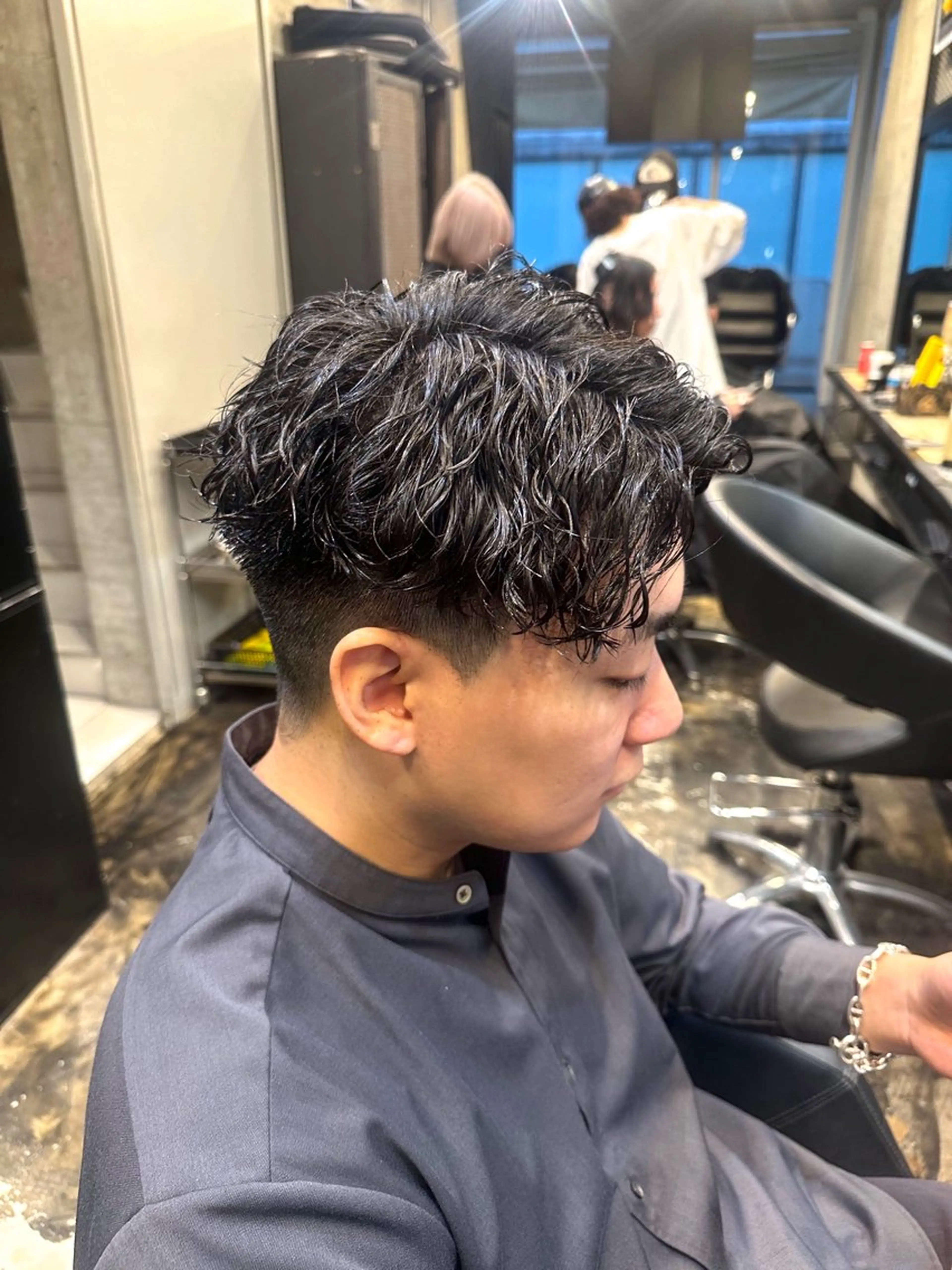 ショート パーマ メンズ メンズパーマ ツイストスパイラルパーマ スパイラルパーマ カット パーマ トリートメント ツイスパ/メンズ パーマ/歩夢のヘアスタイル