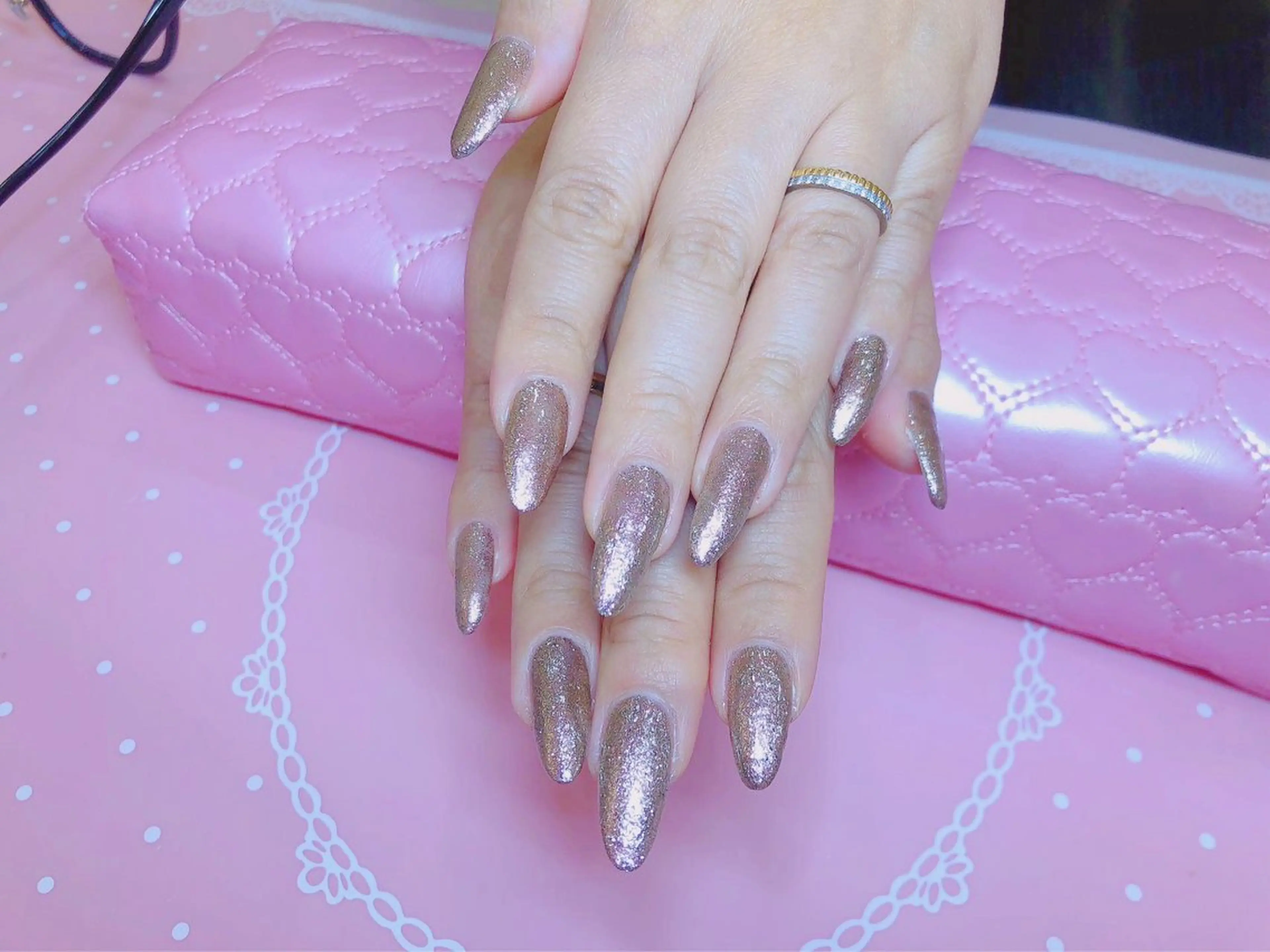 ネイル Nikoネイルサロン中野店所属・merci リカのネイルデザイン