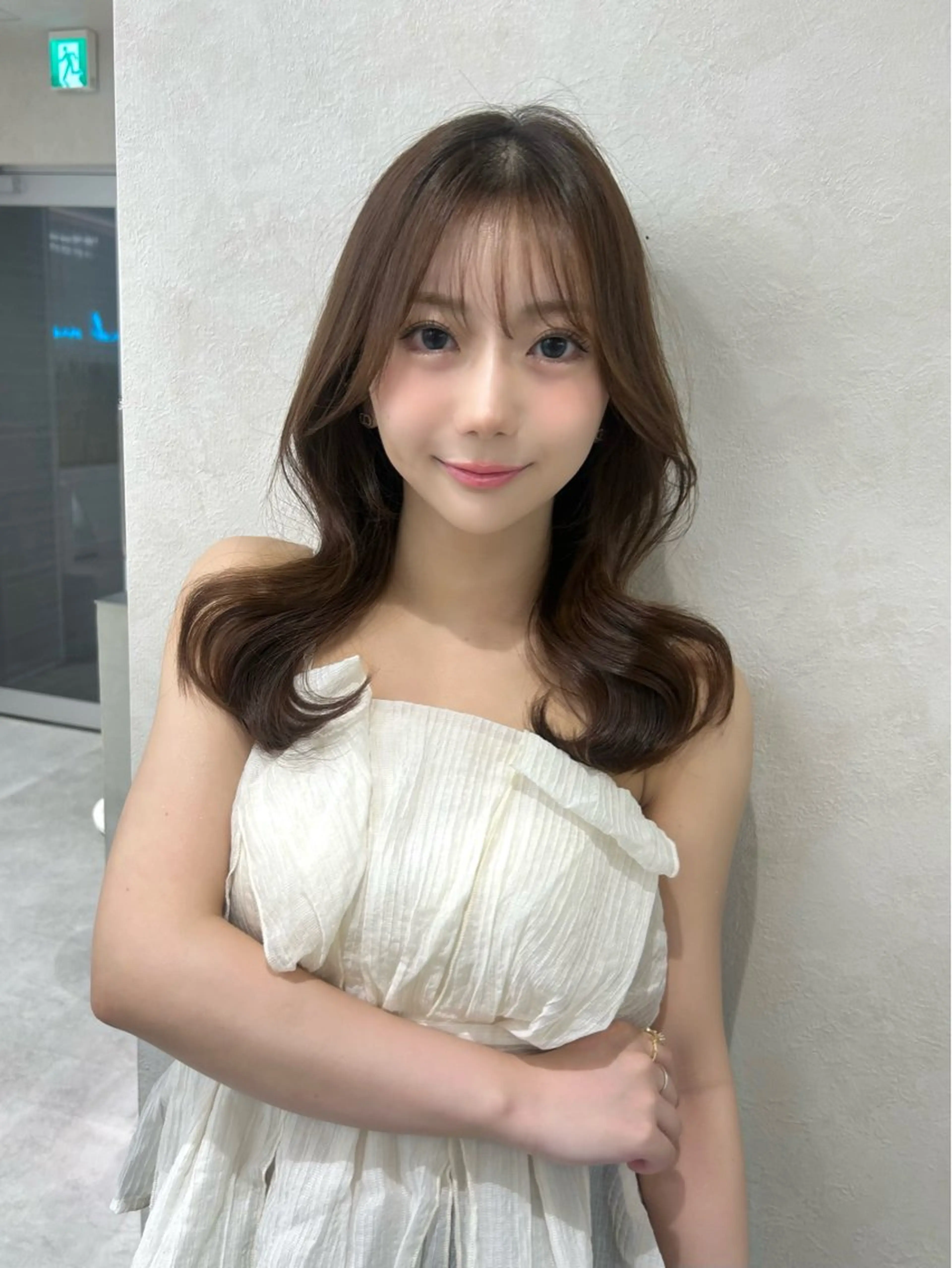 ミディアム カラー ヘアアレンジ カット ヘアカラー トリートメント fumika🎀 ベージュのヘアスタイル