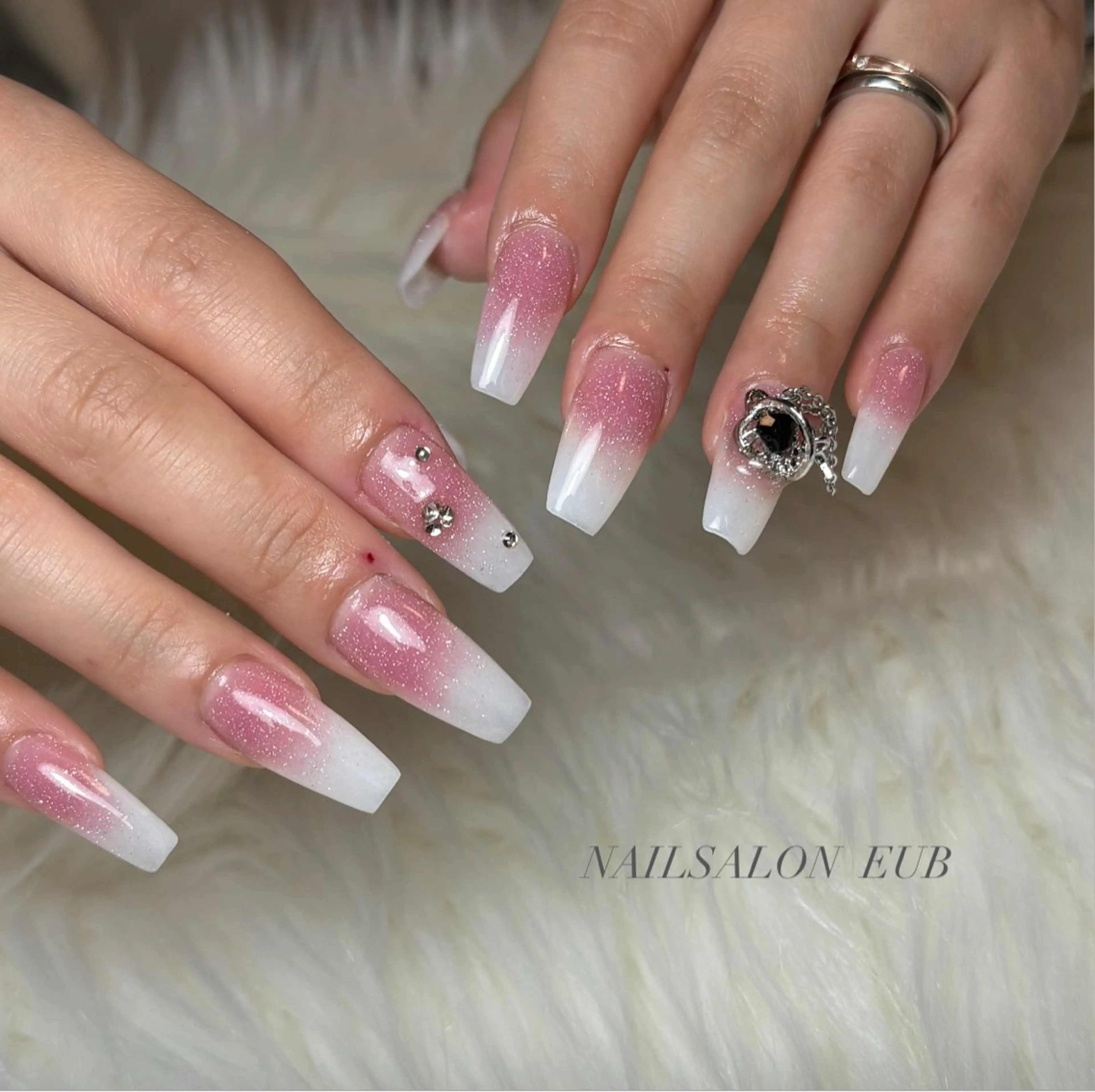 《スカルプハンド💅》ベイビーブーマーの写真