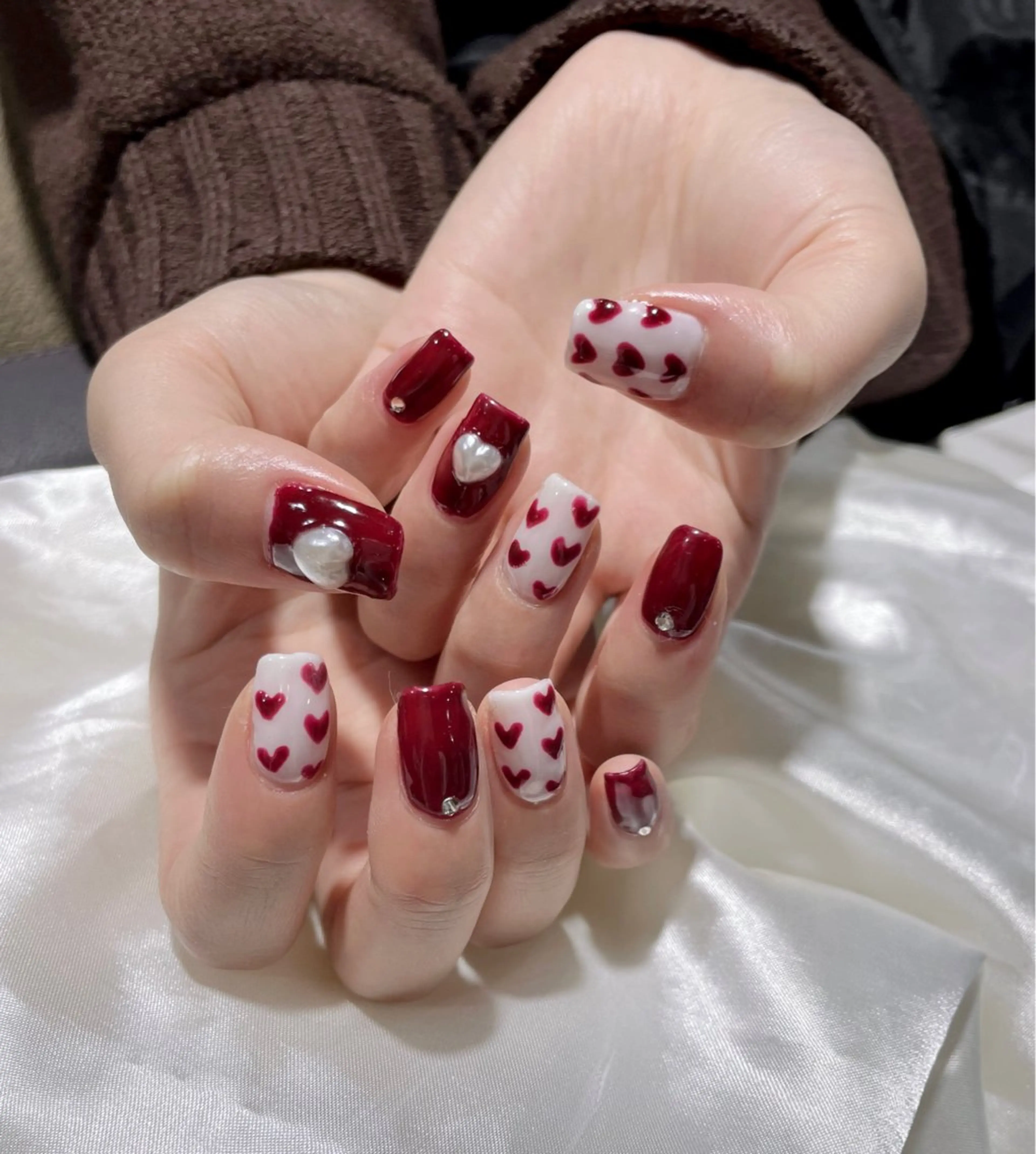 ネイル ハート バレンタイン jujur HARUKA🌸のネイルデザイン